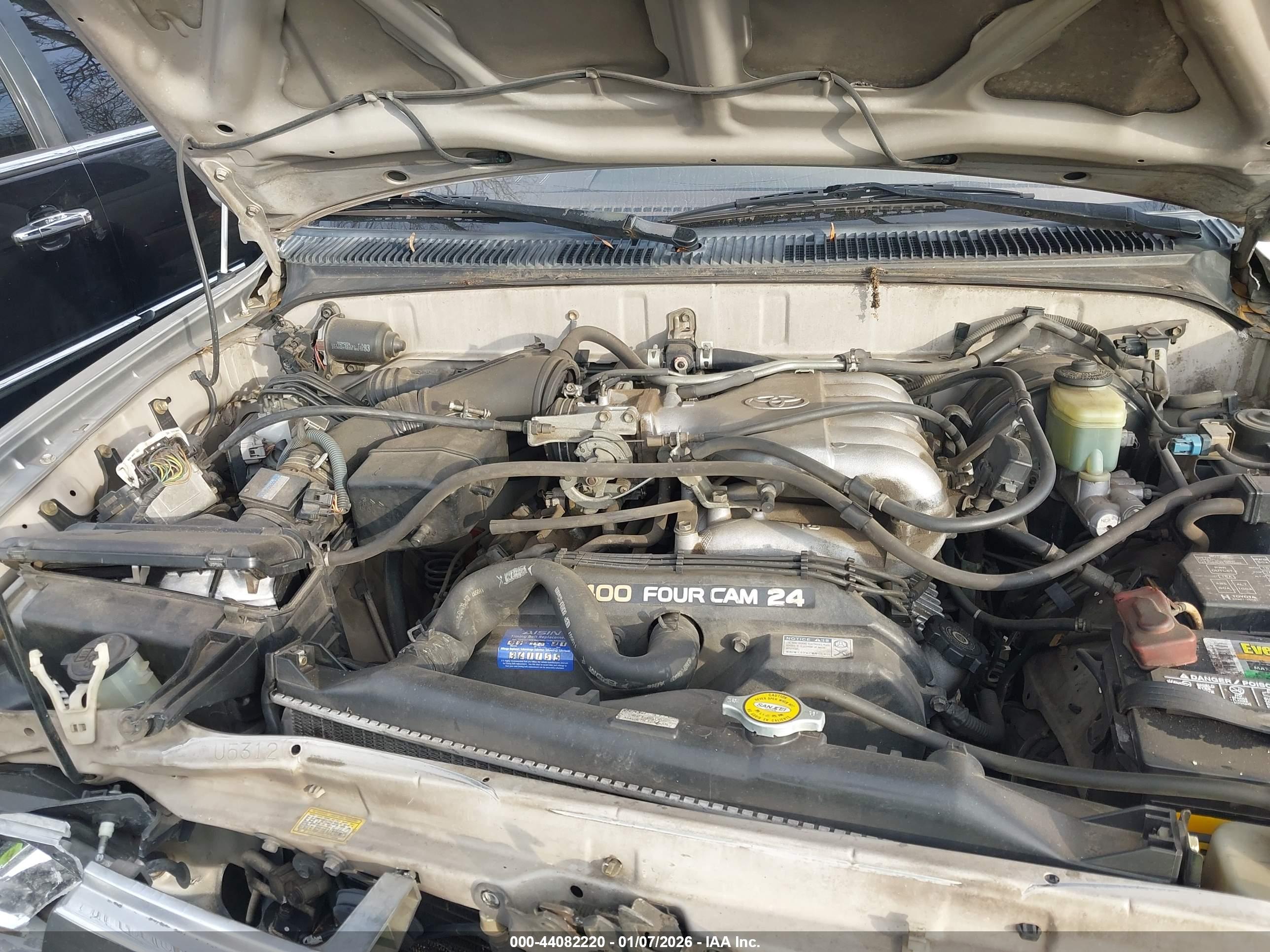 TOYOTA 4RUNNER image 10