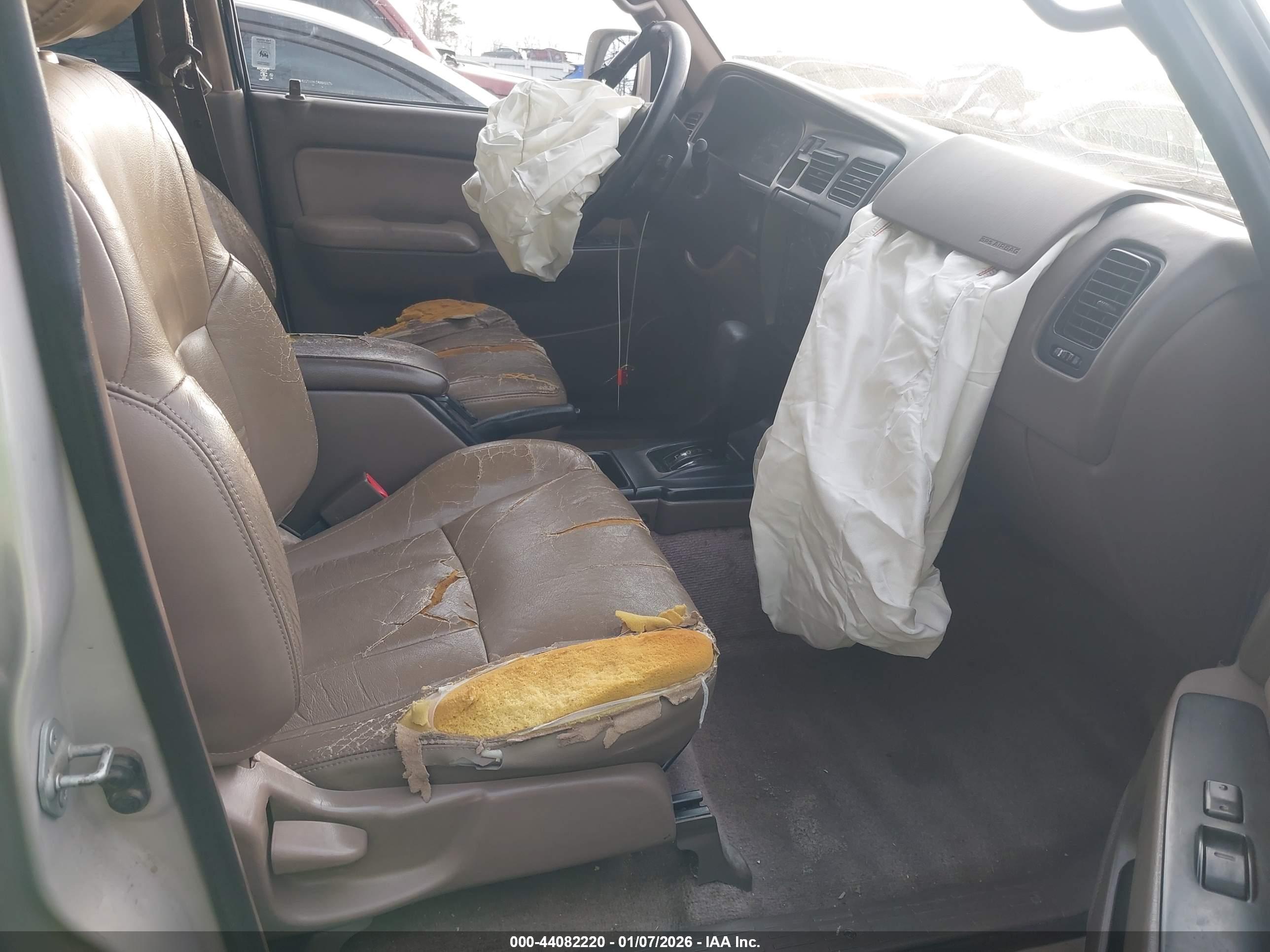TOYOTA 4RUNNER image 5