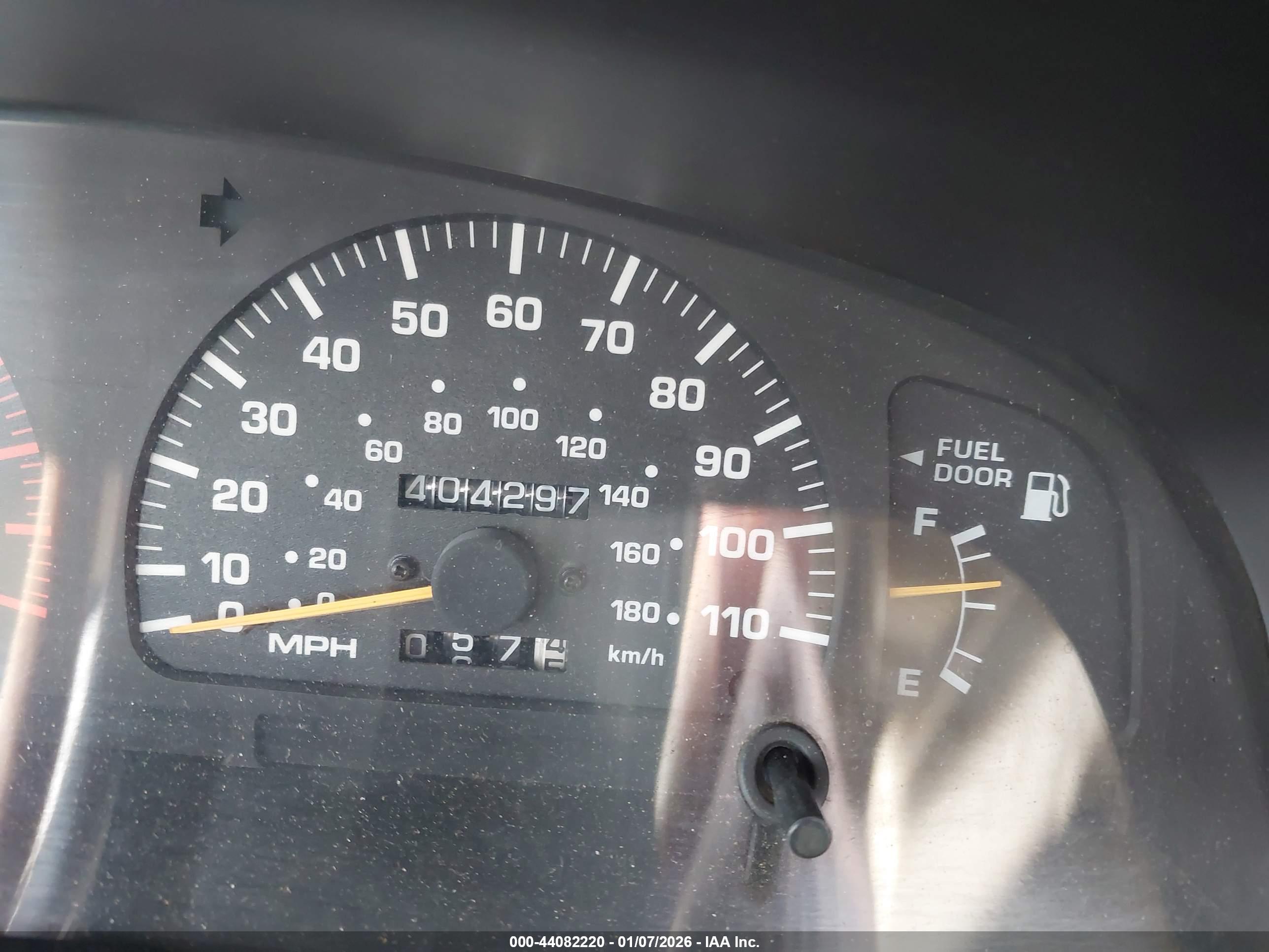 TOYOTA 4RUNNER image 7