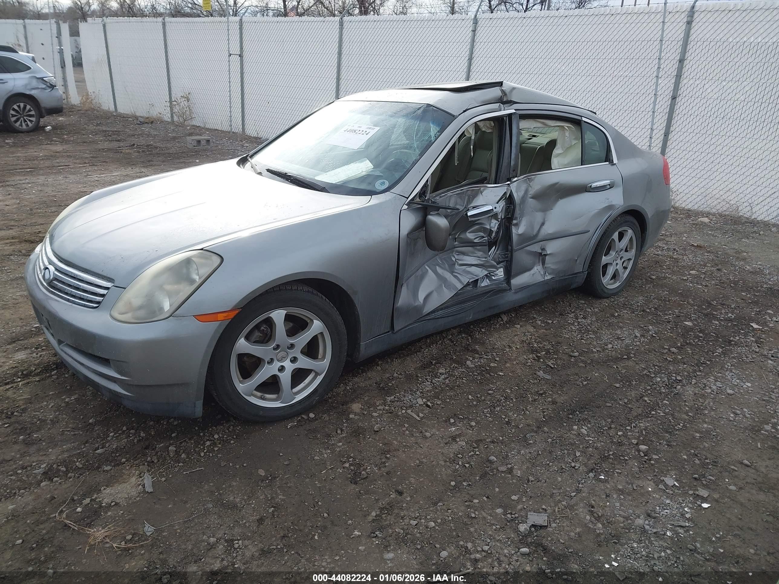 INFINITI G35 image 2