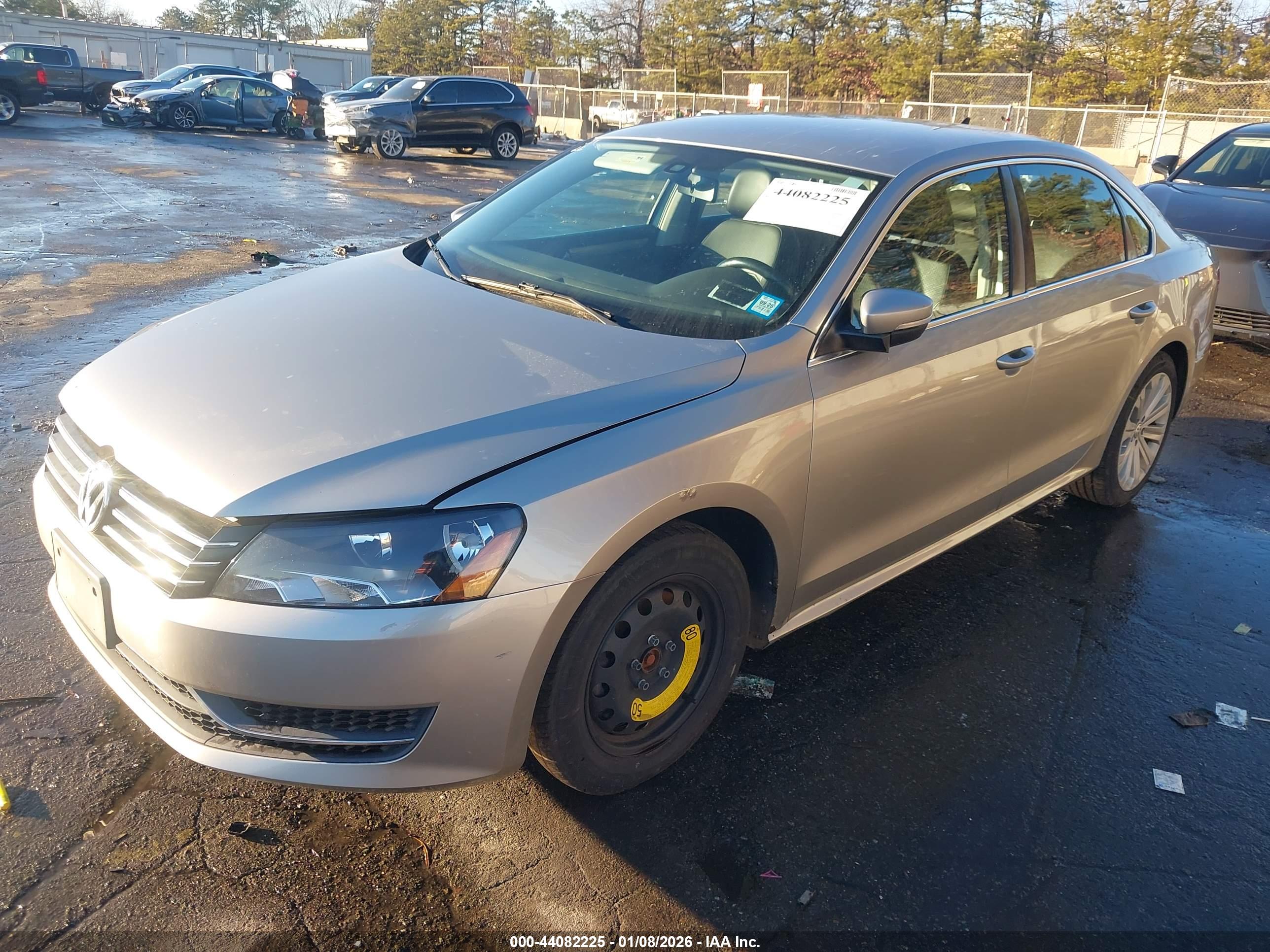 VOLKSWAGEN PASSAT image 2