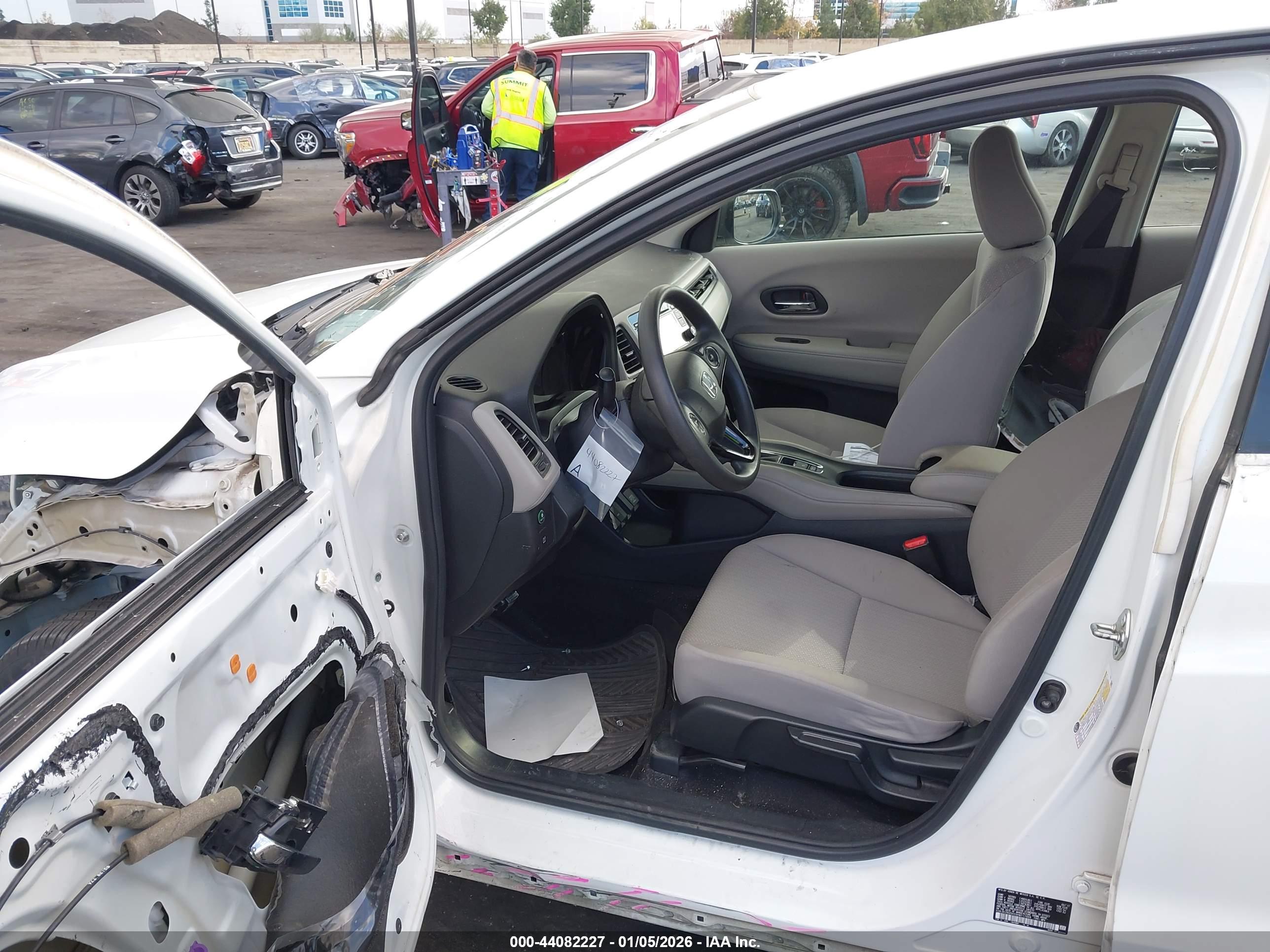 HONDA HR-V image 5