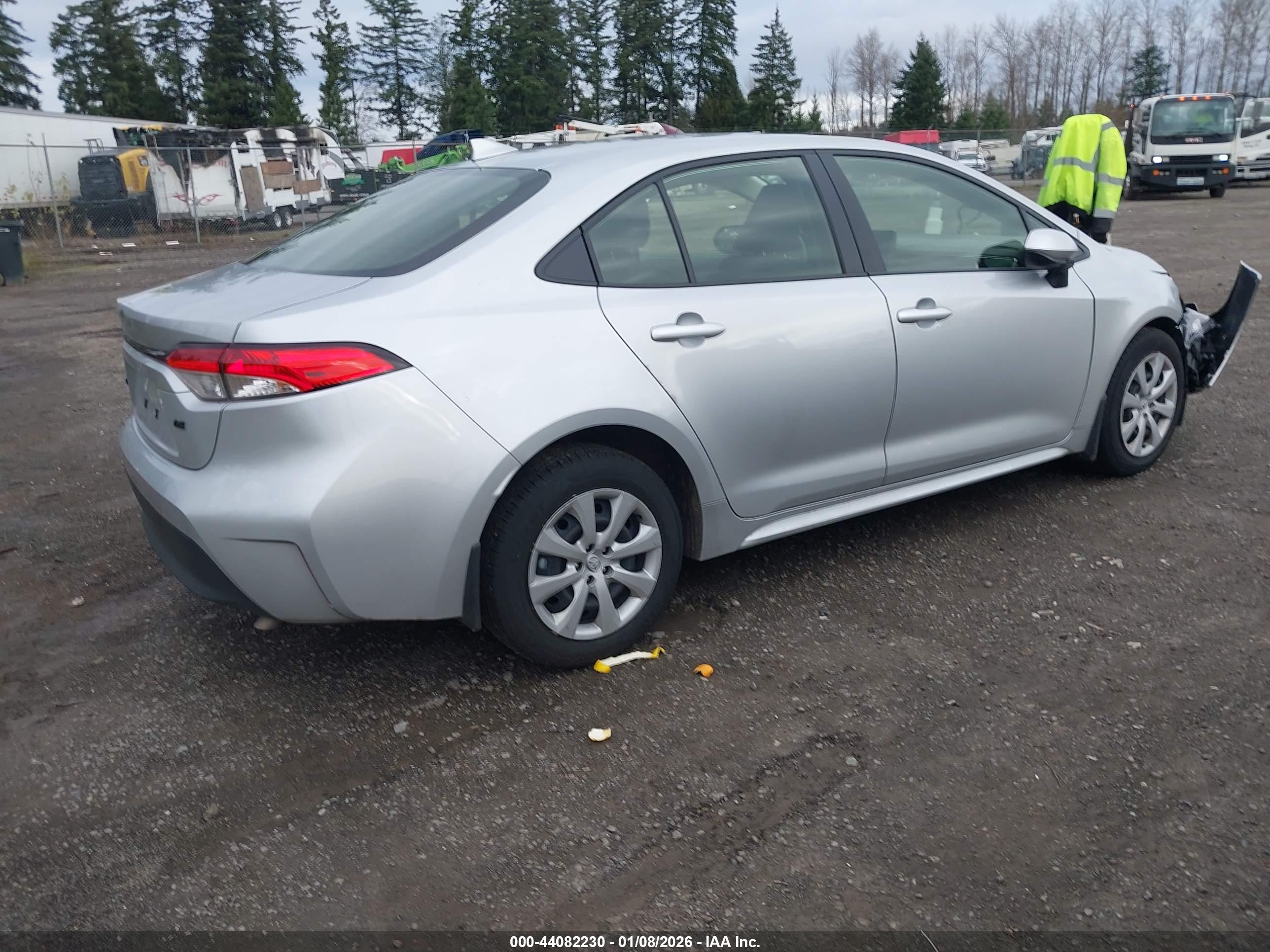 TOYOTA COROLLA image 4