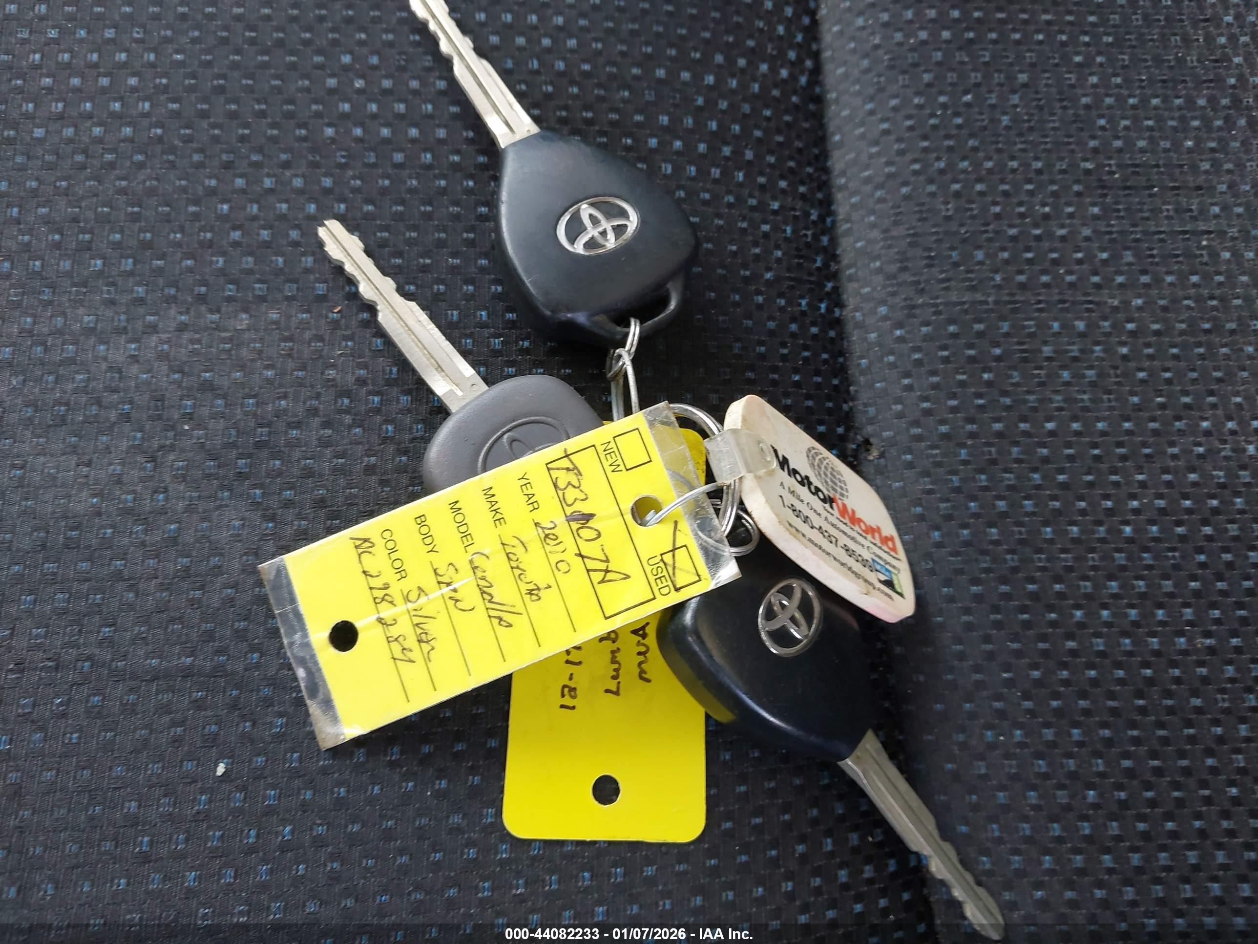 TOYOTA COROLLA image 11