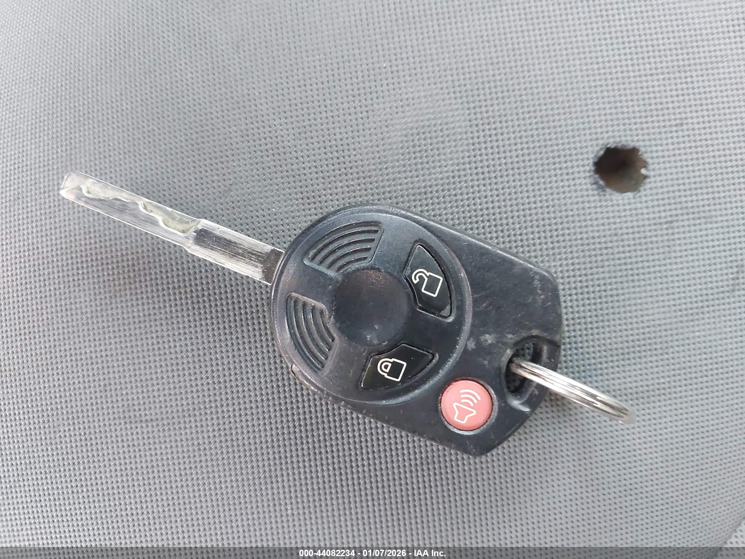 FORD ESCAPE image 11