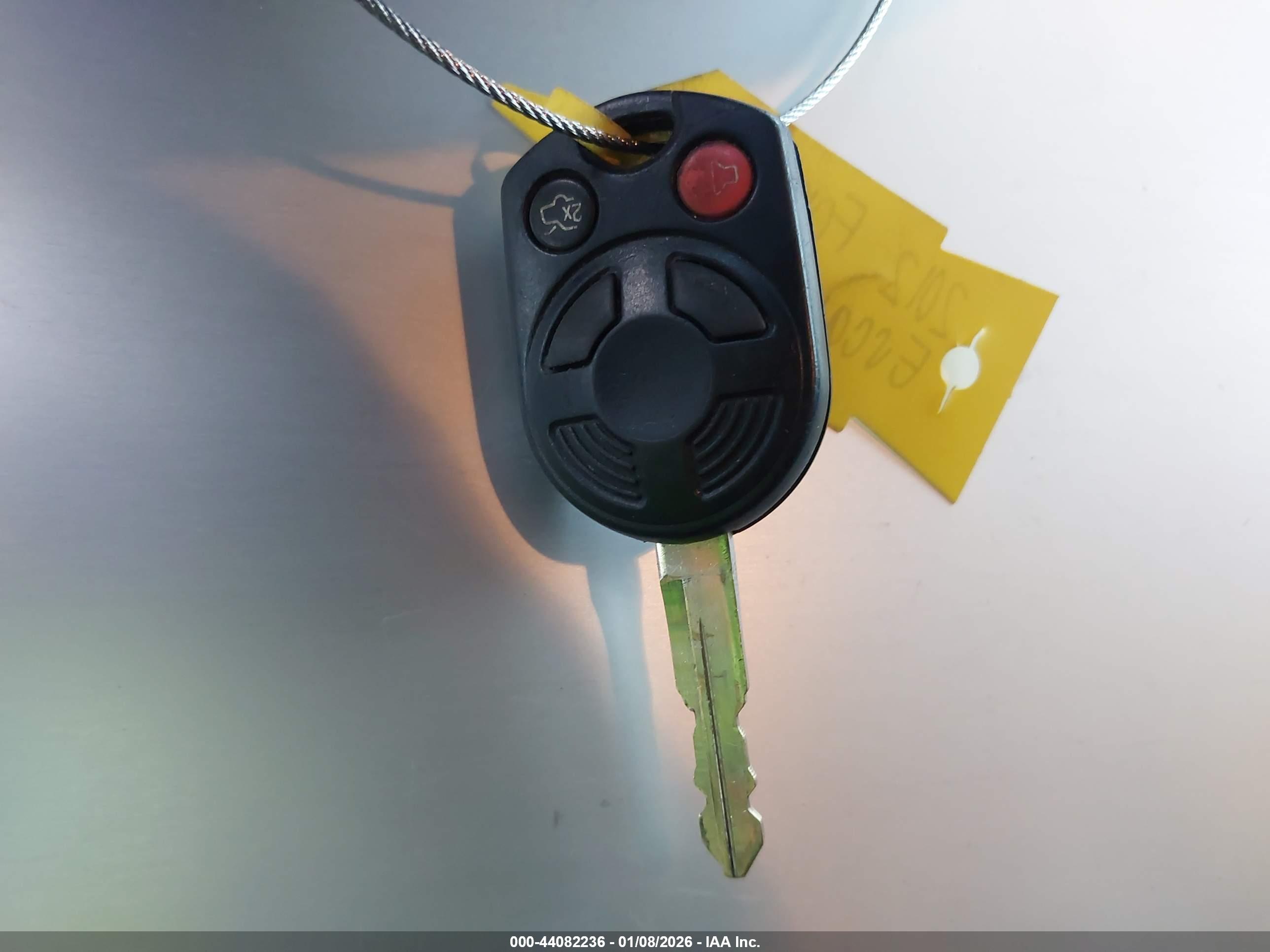 FORD ESCAPE image 11