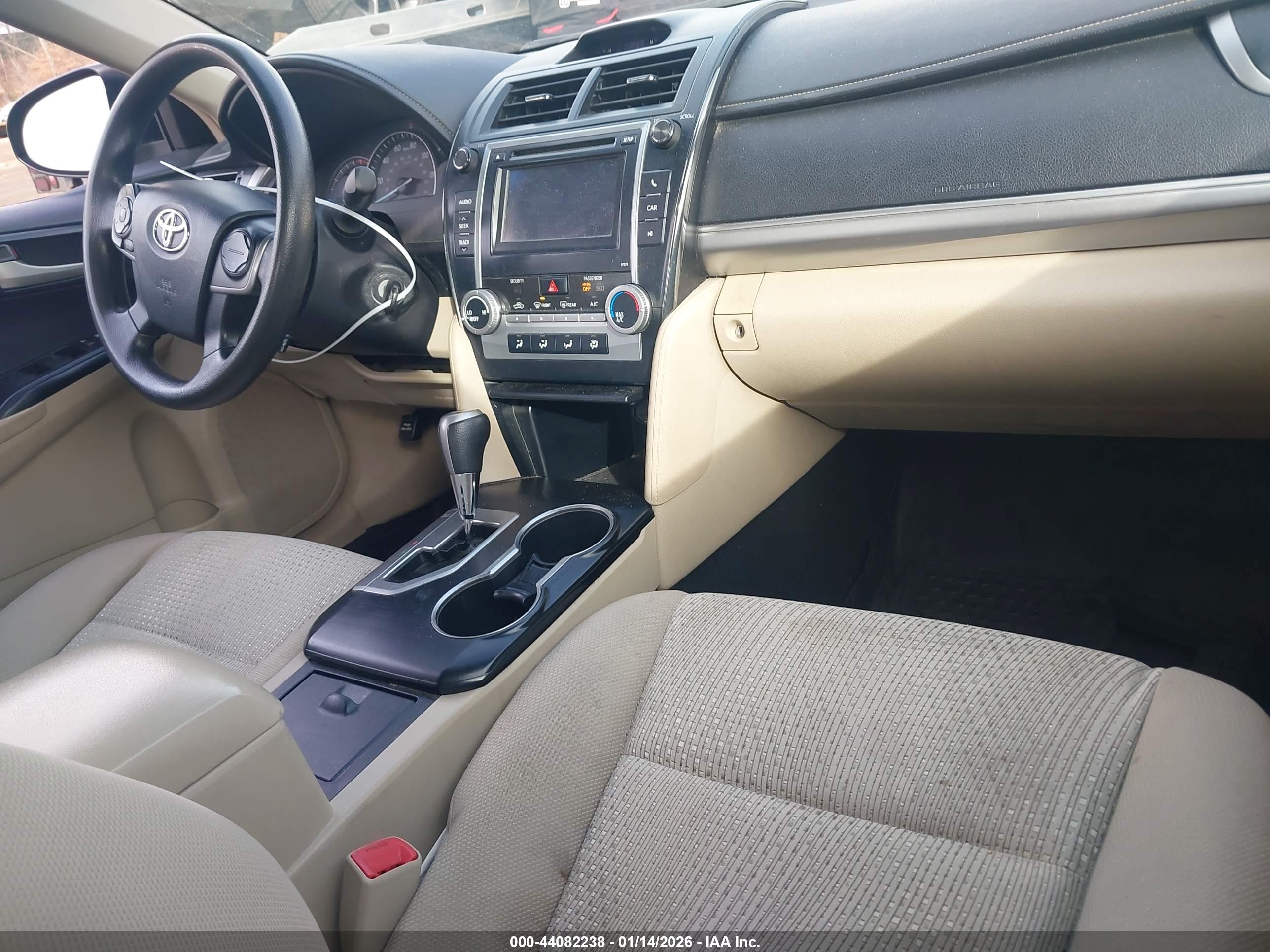 TOYOTA CAMRY image 5