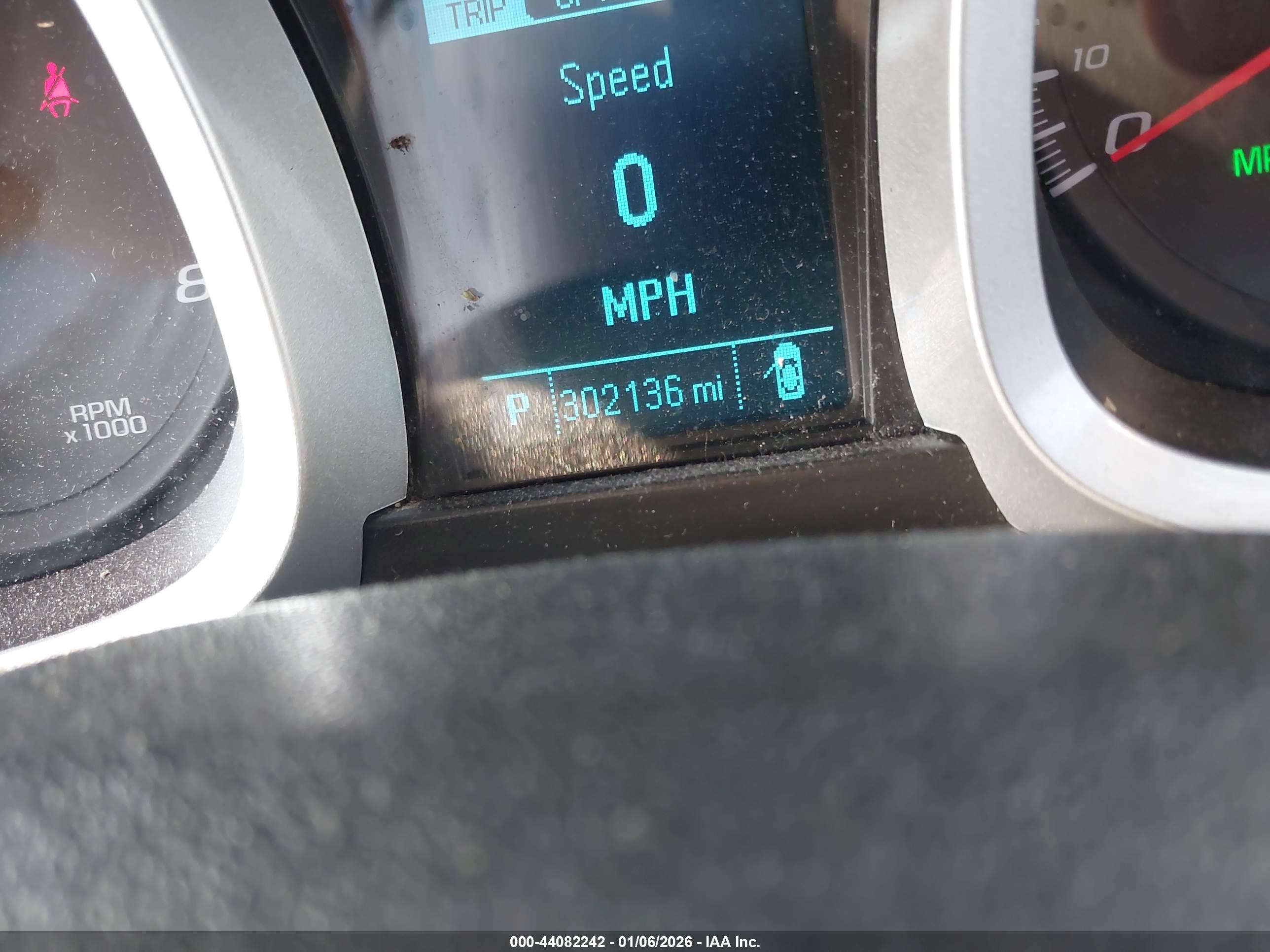 CHEVROLET EQUINOX image 7