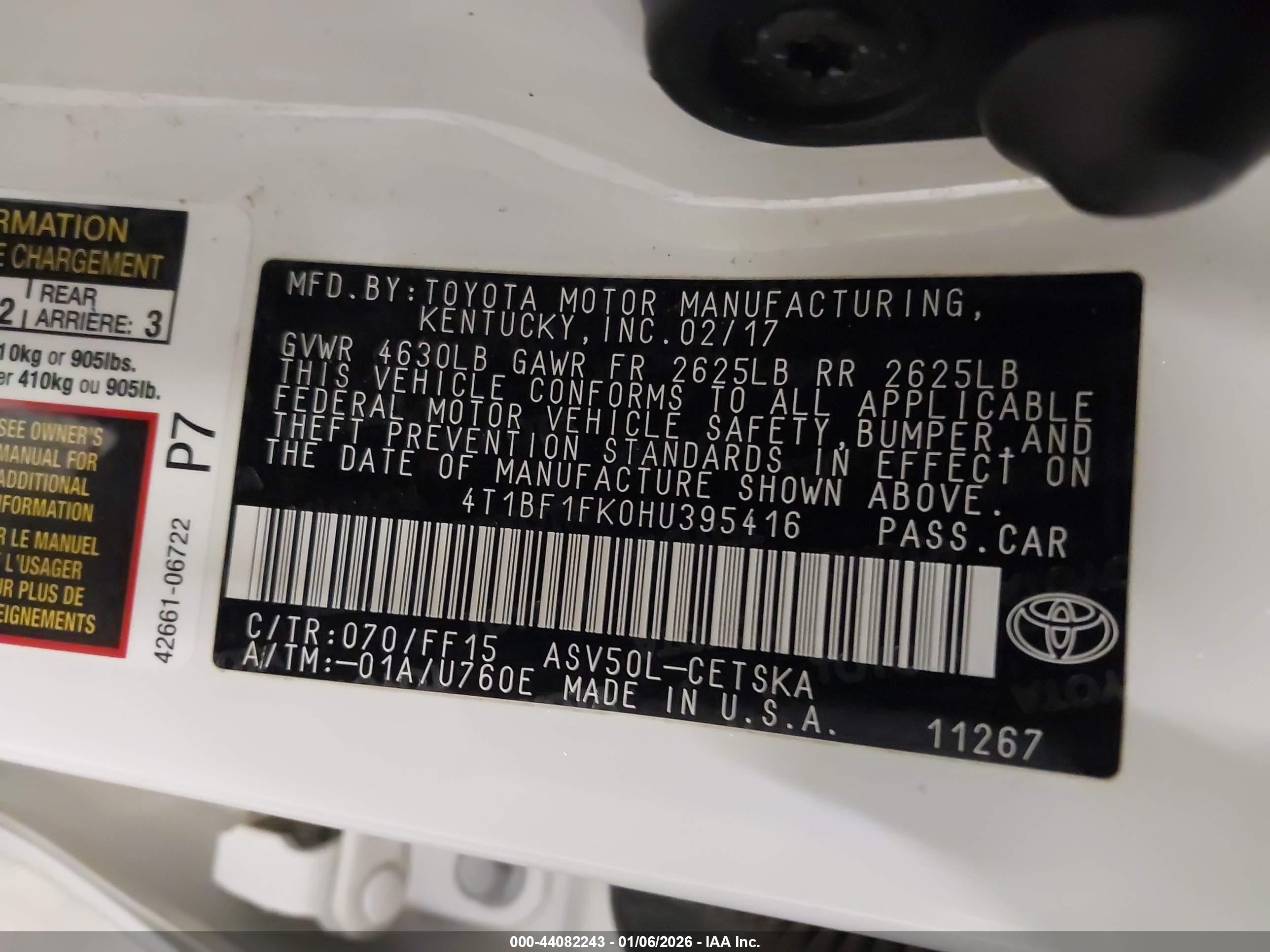 TOYOTA CAMRY image 9