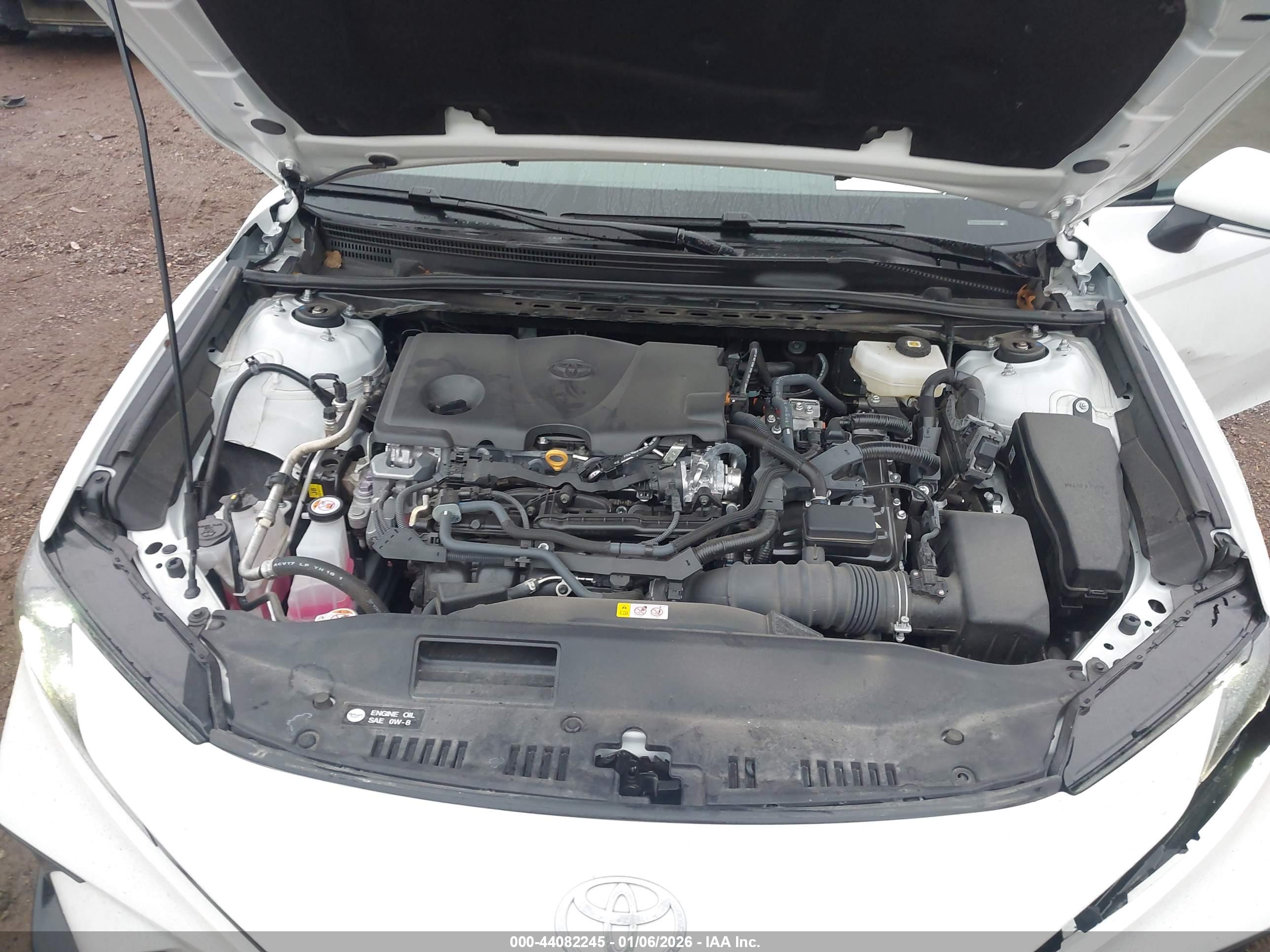 TOYOTA CAMRY image 10
