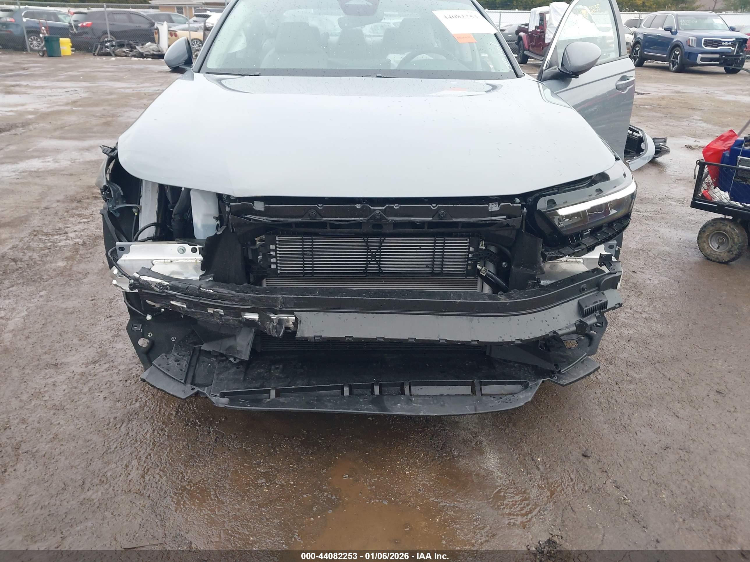 HONDA ACCORD image 6