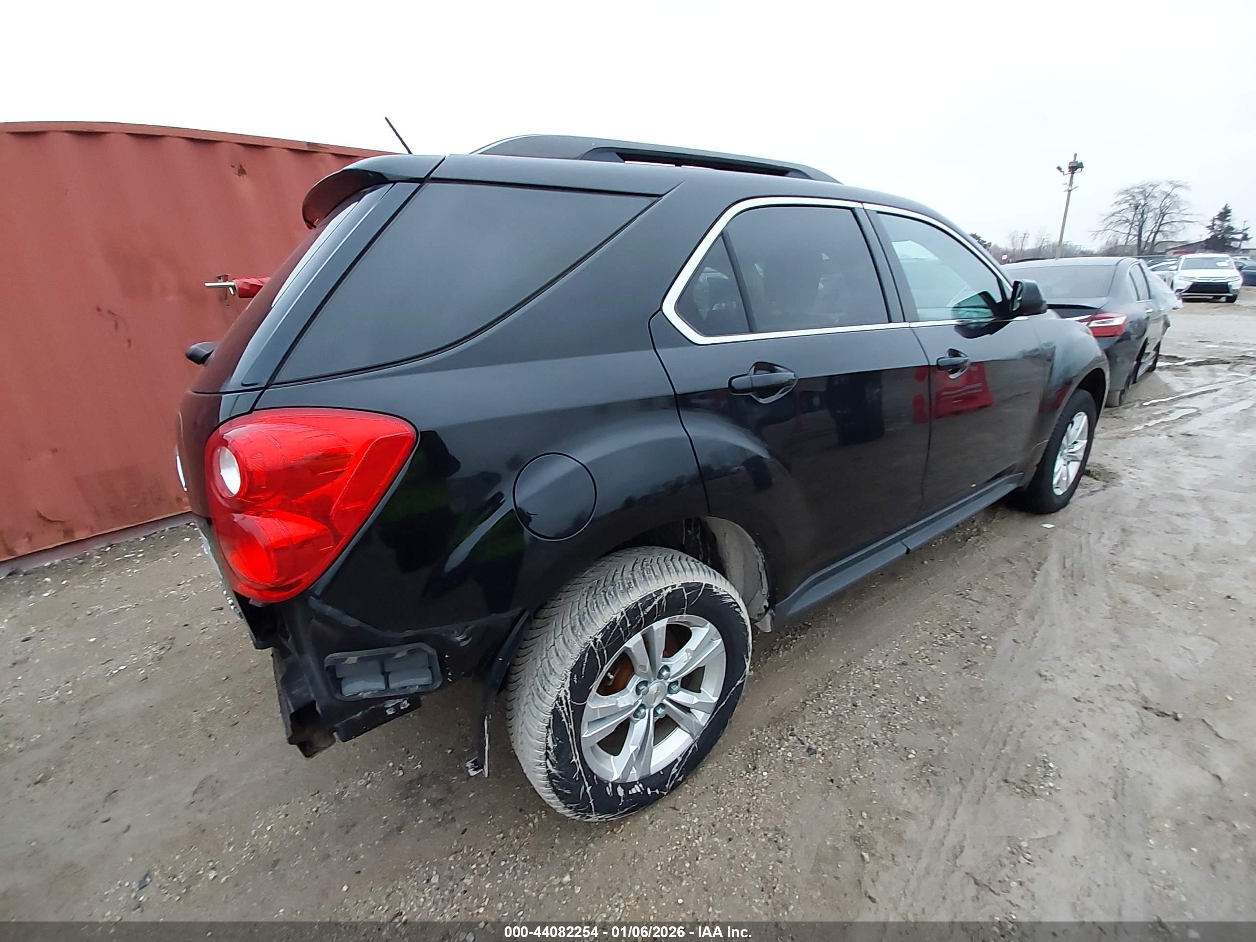 CHEVROLET EQUINOX image 4