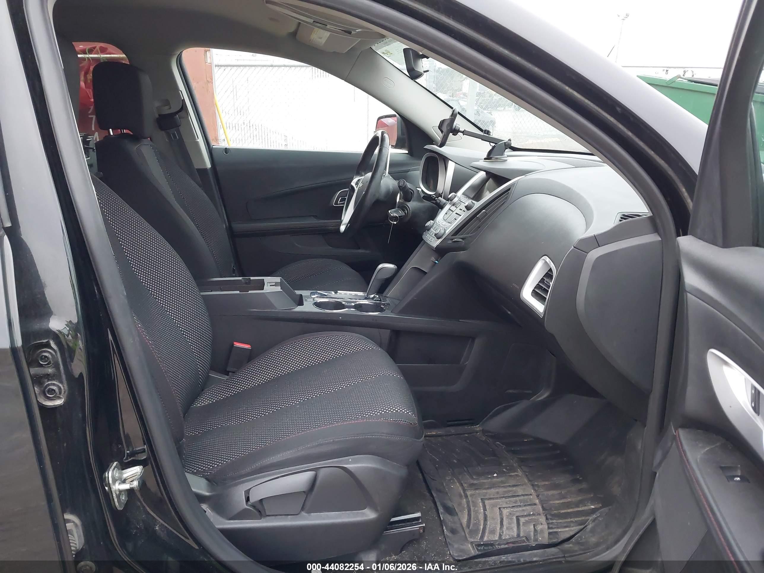 CHEVROLET EQUINOX image 5