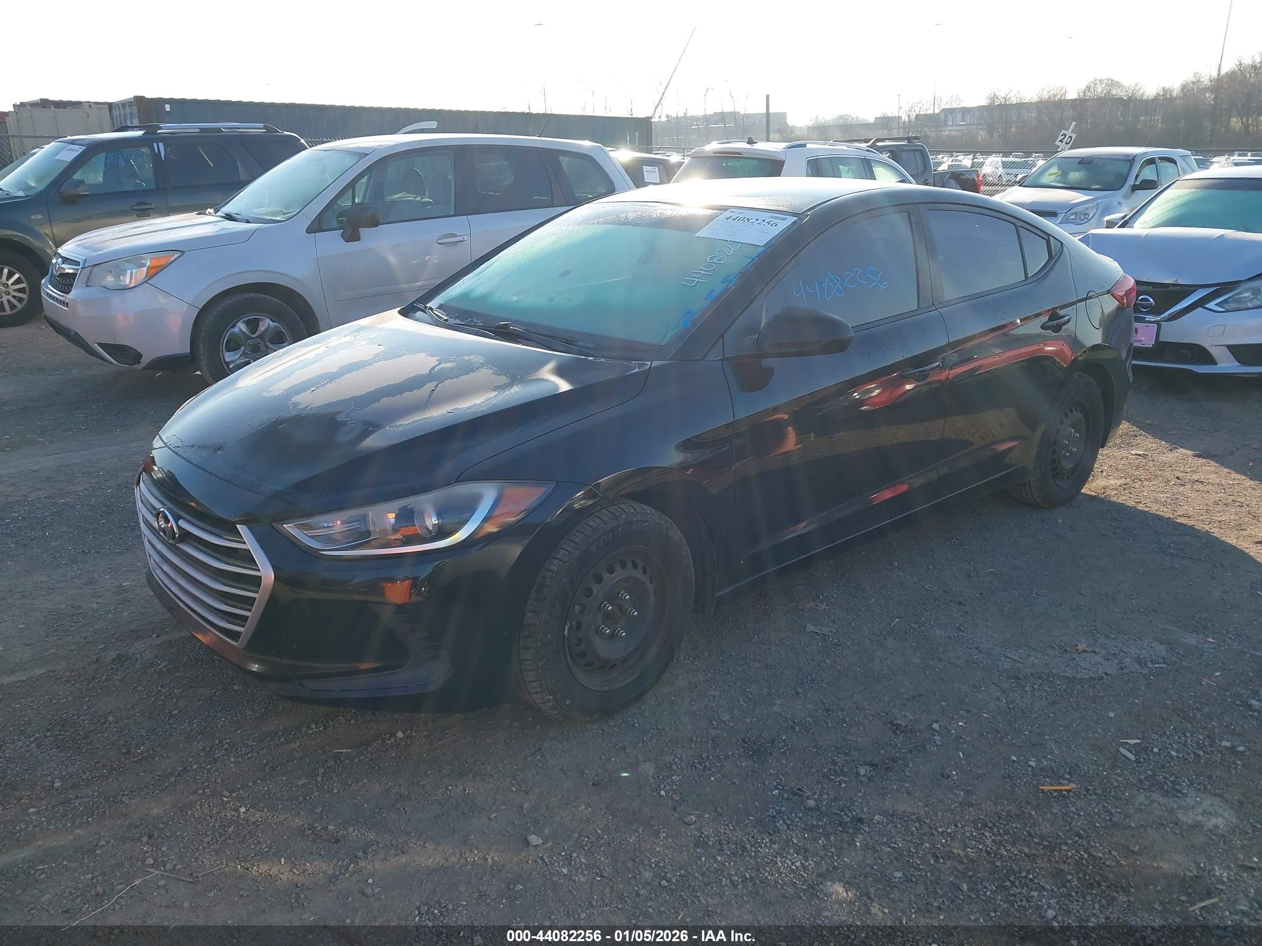 HYUNDAI ELANTRA image 2