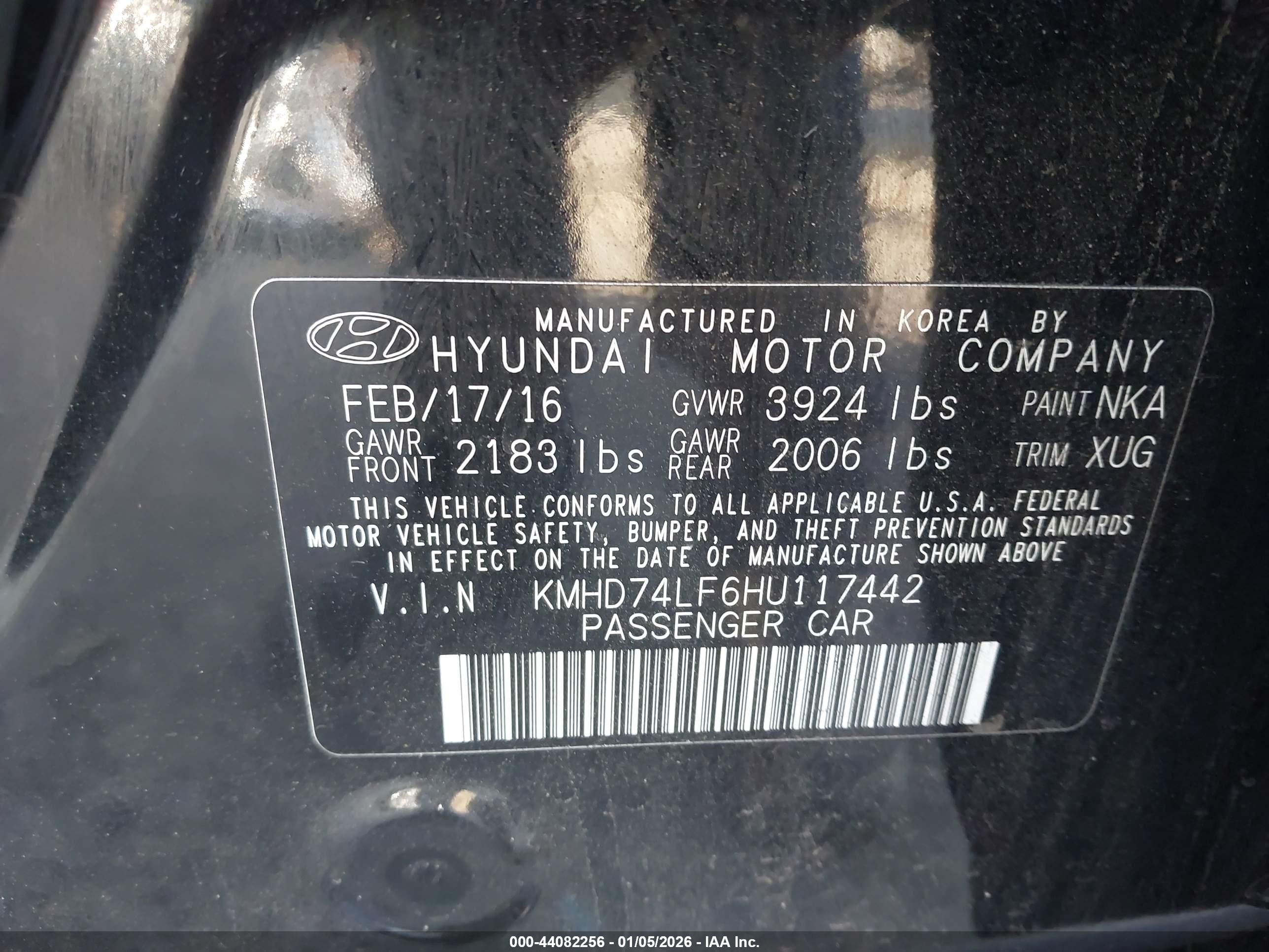 HYUNDAI ELANTRA image 9