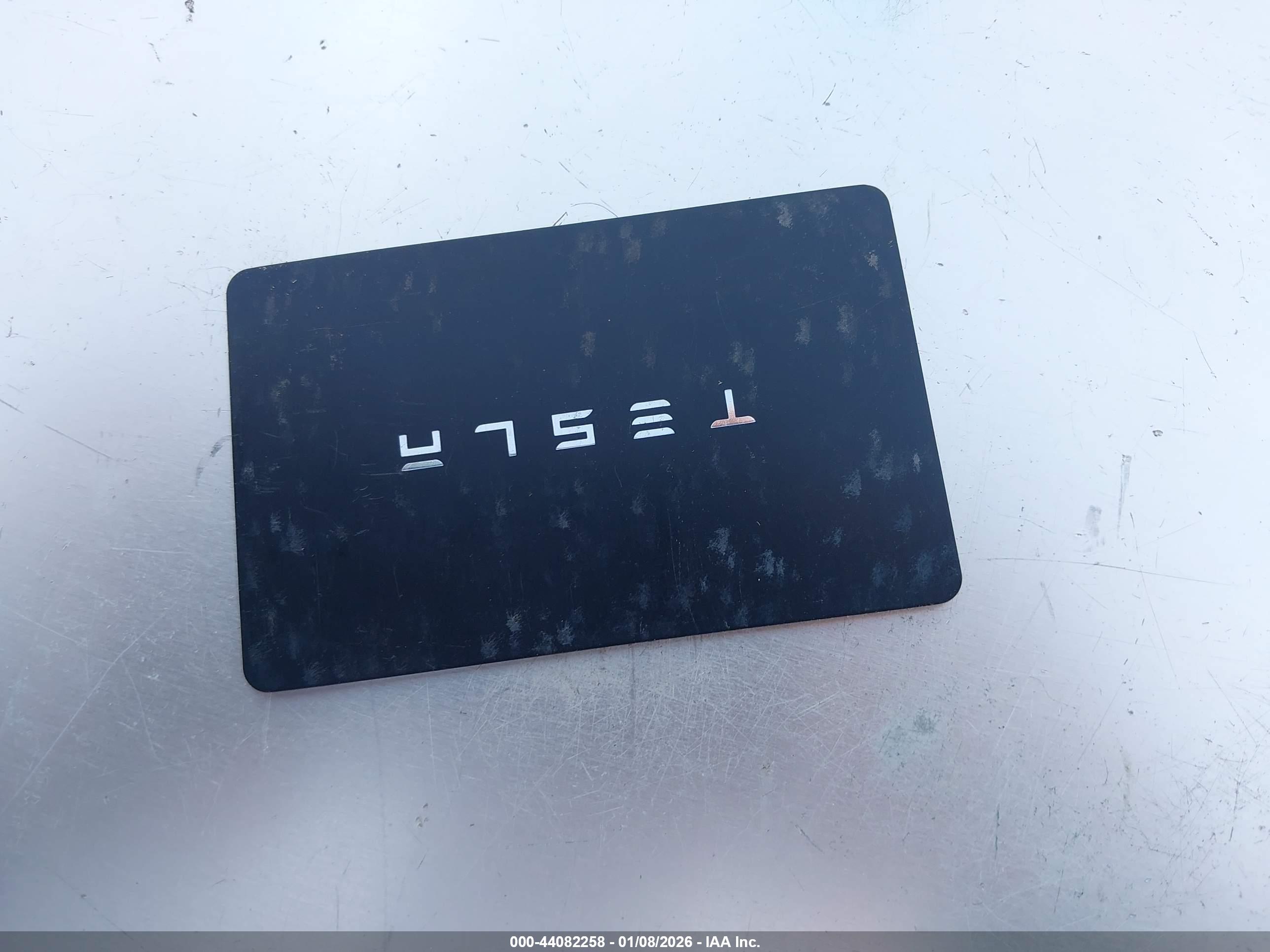 TESLA MODEL image 11