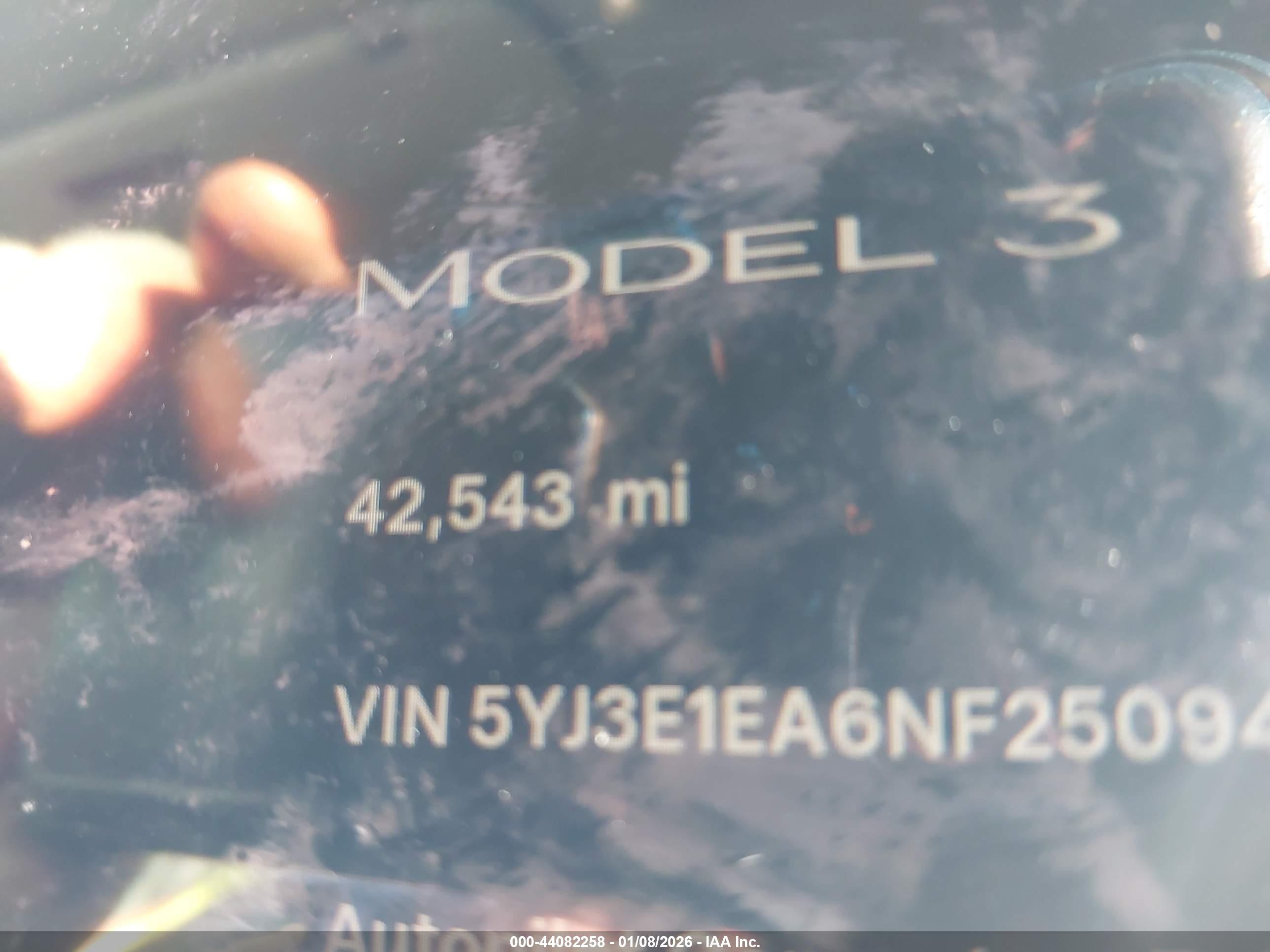 TESLA MODEL image 7