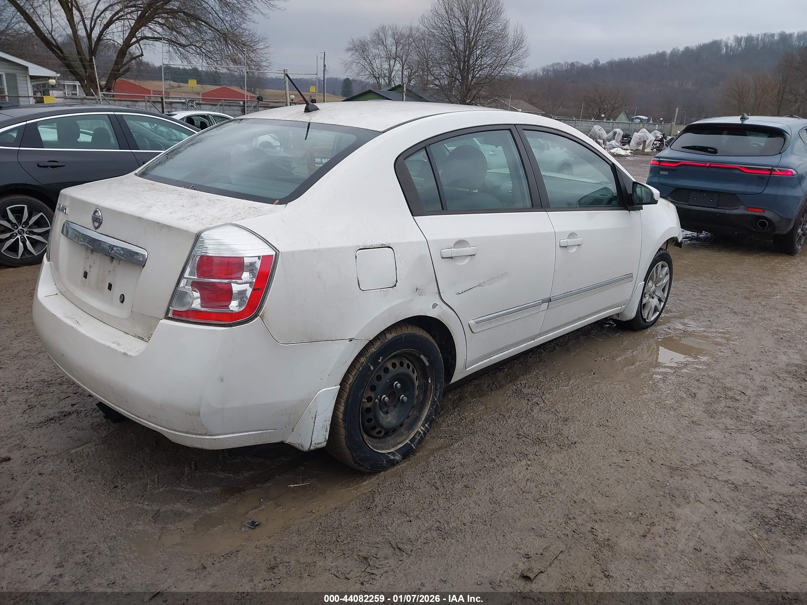 NISSAN SENTRA image 4