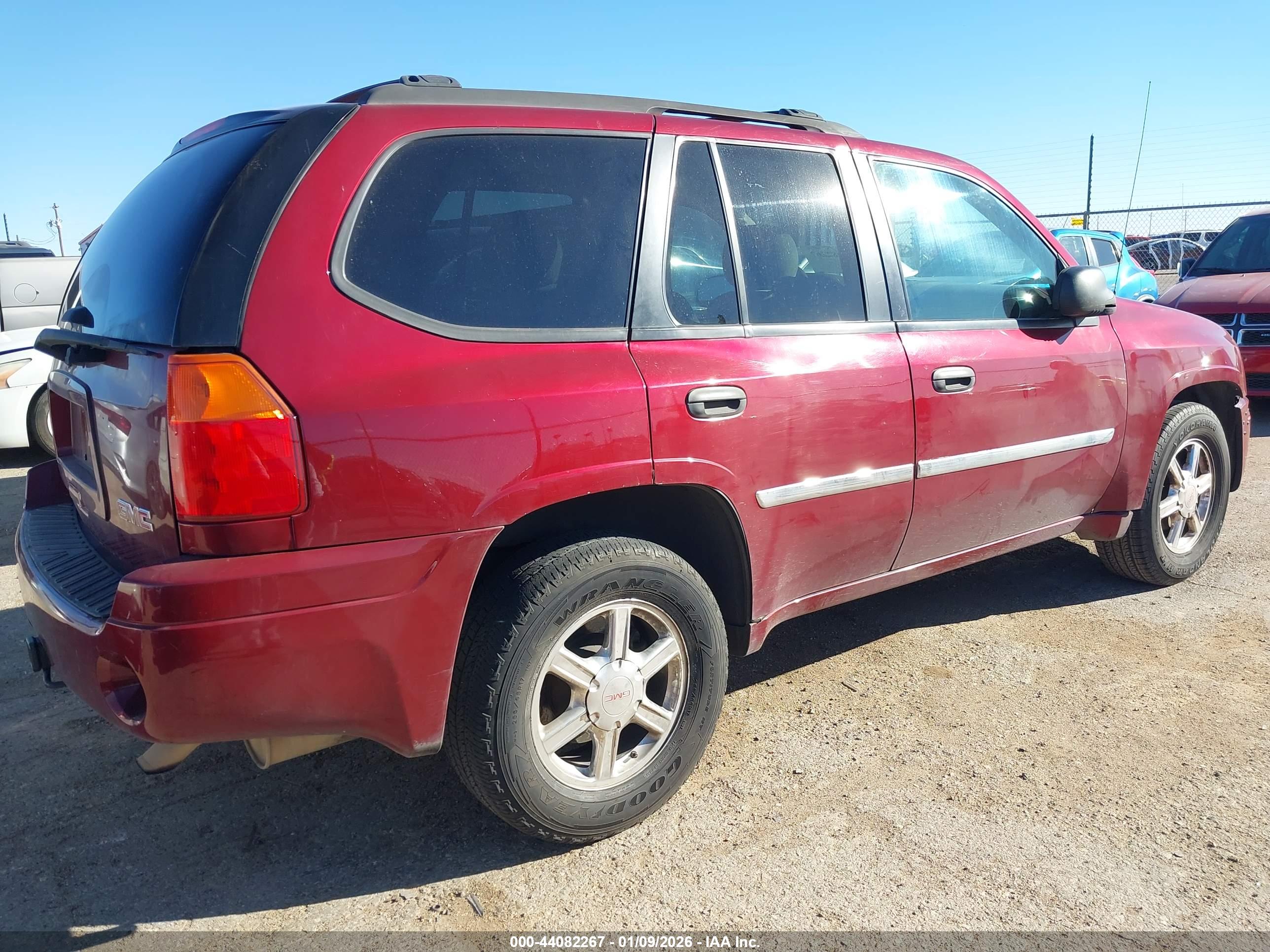 GMC ENVOY image 4