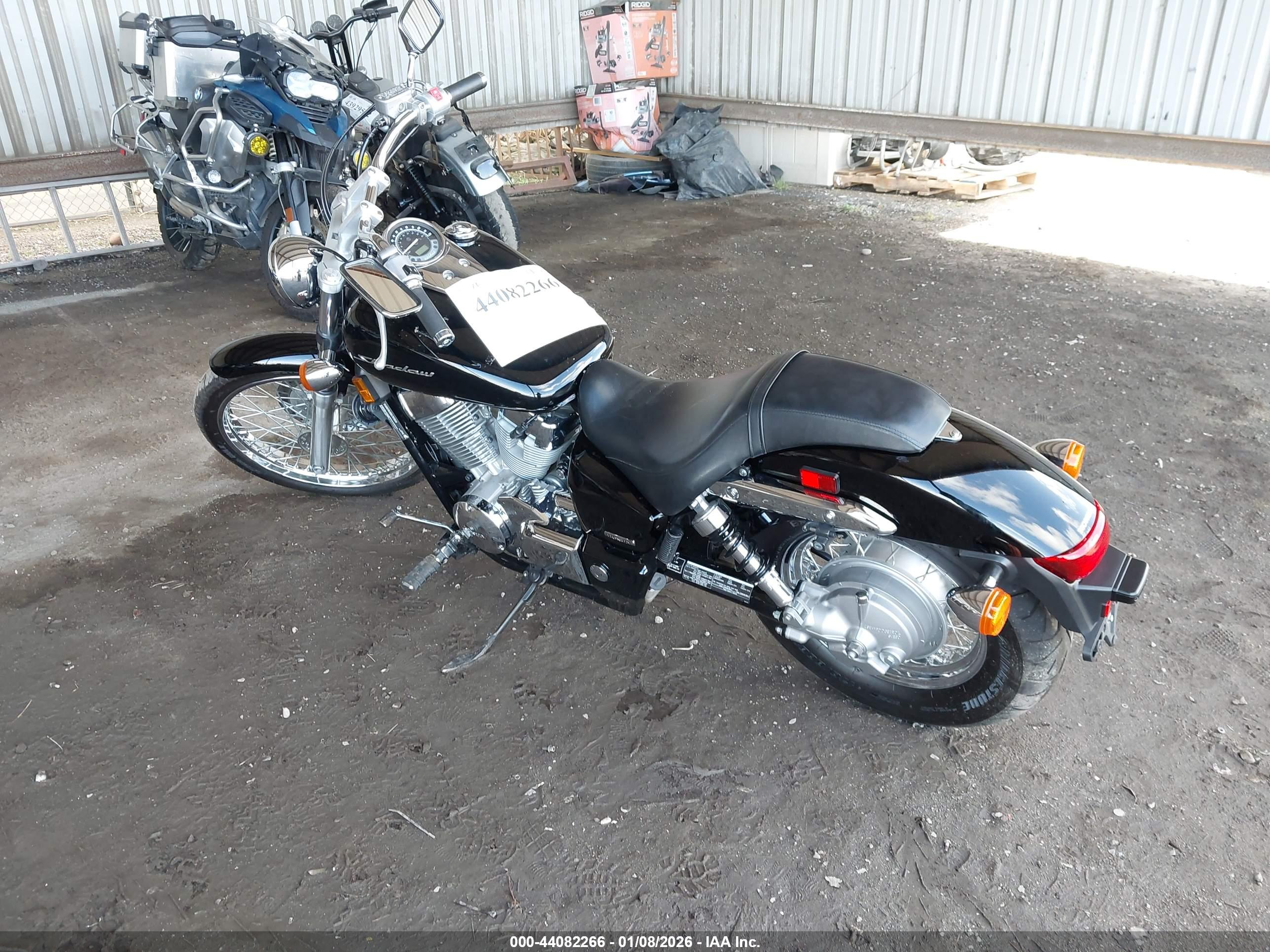 HONDA SHADOW image 3