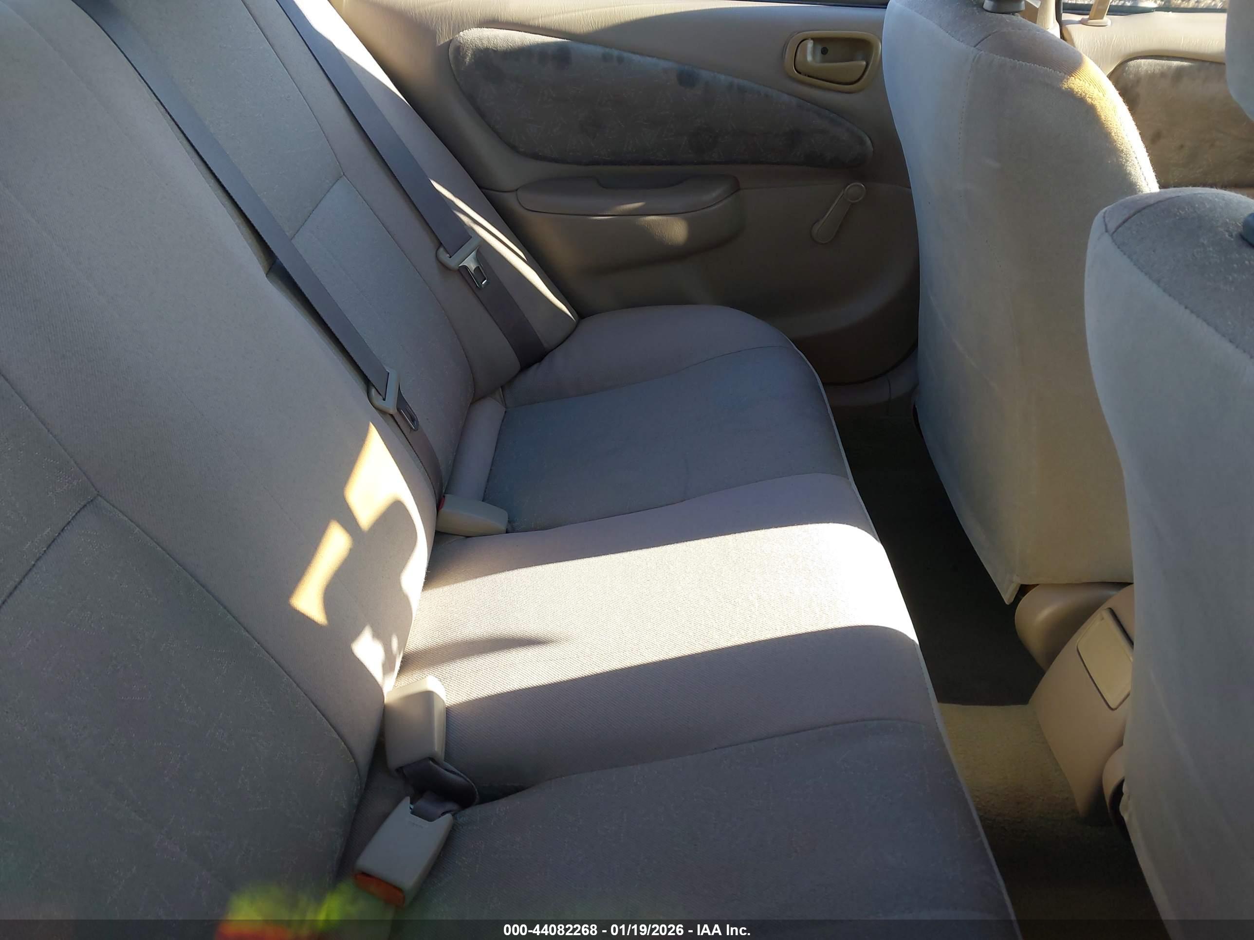 TOYOTA COROLLA image 8