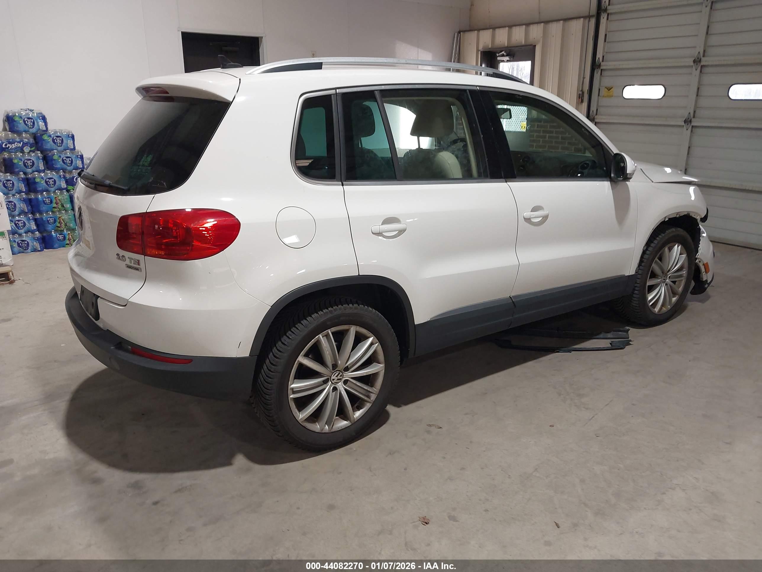 VOLKSWAGEN TIGUAN image 4