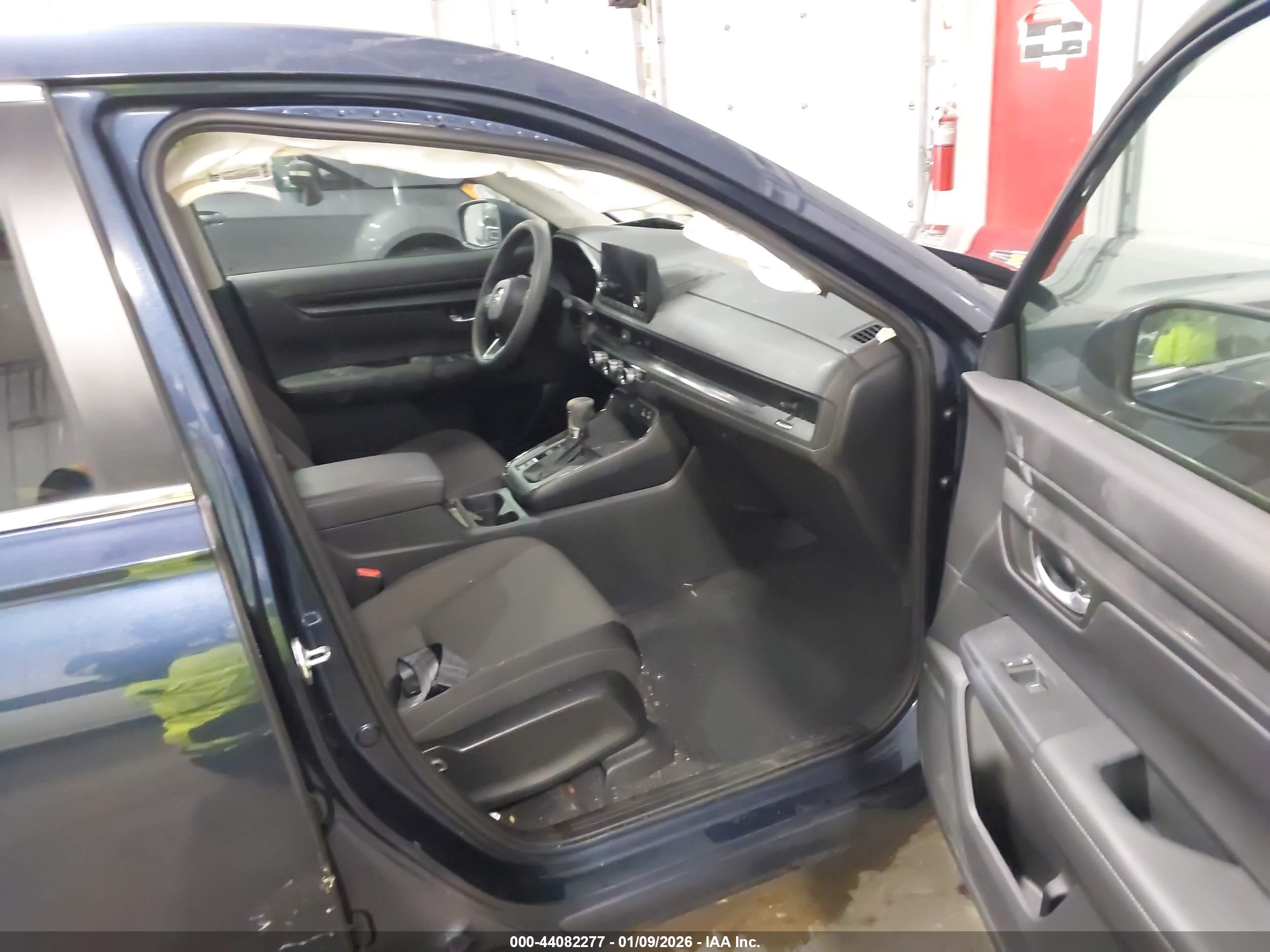 HONDA CR-V image 5