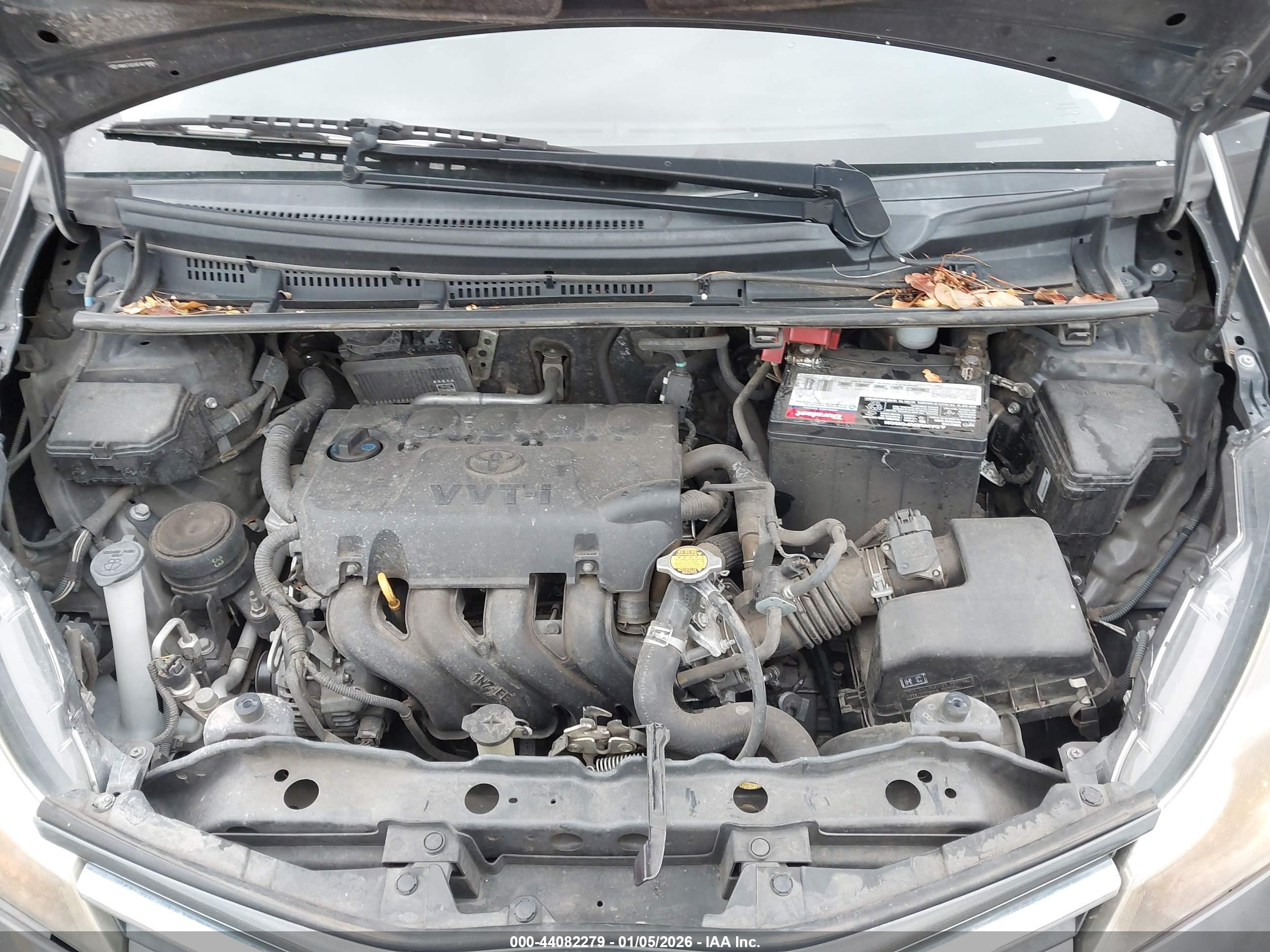 TOYOTA YARIS image 10