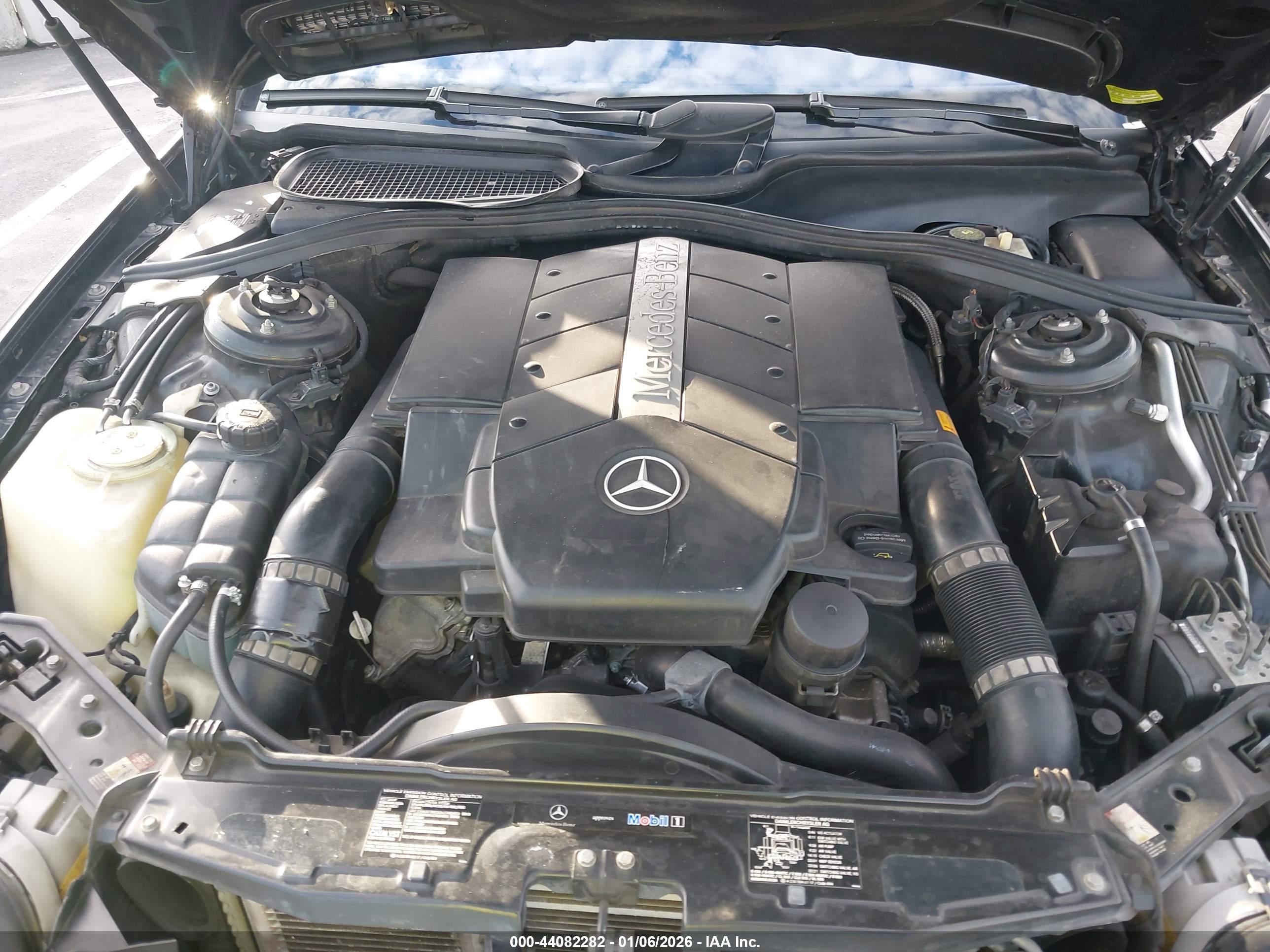 MERCEDES-BENZ CL image 10