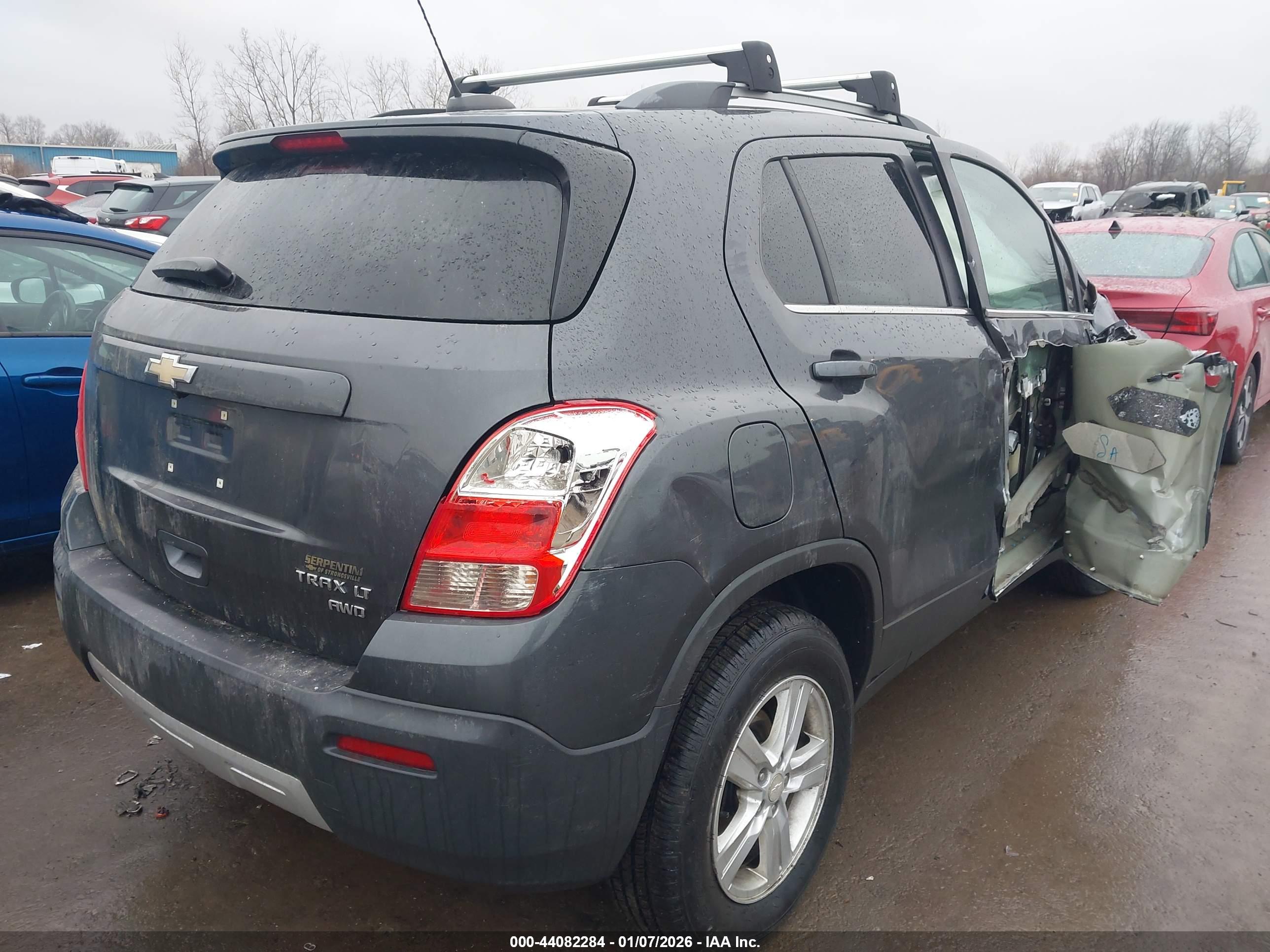 CHEVROLET TRAX image 4
