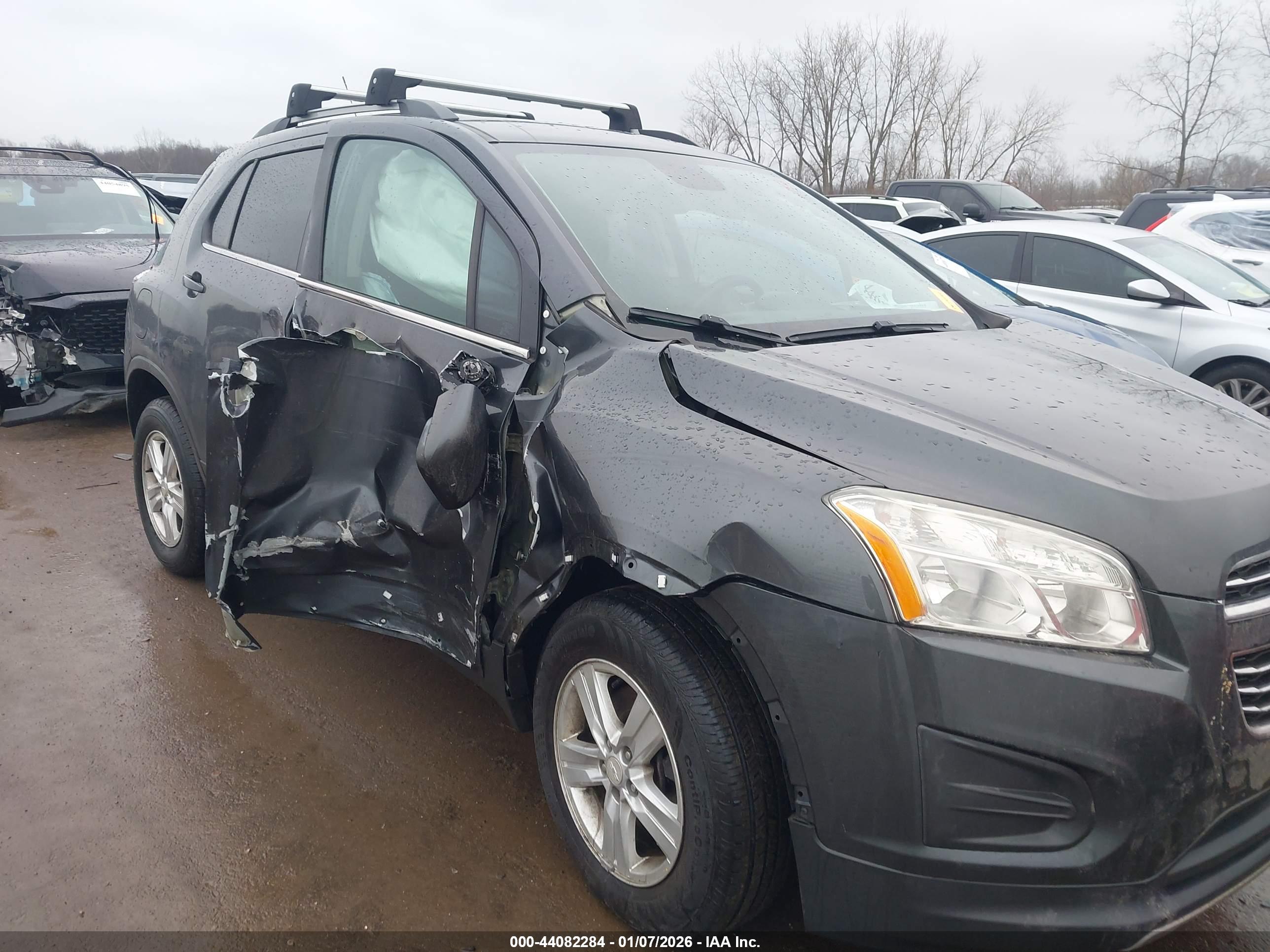 CHEVROLET TRAX image 6