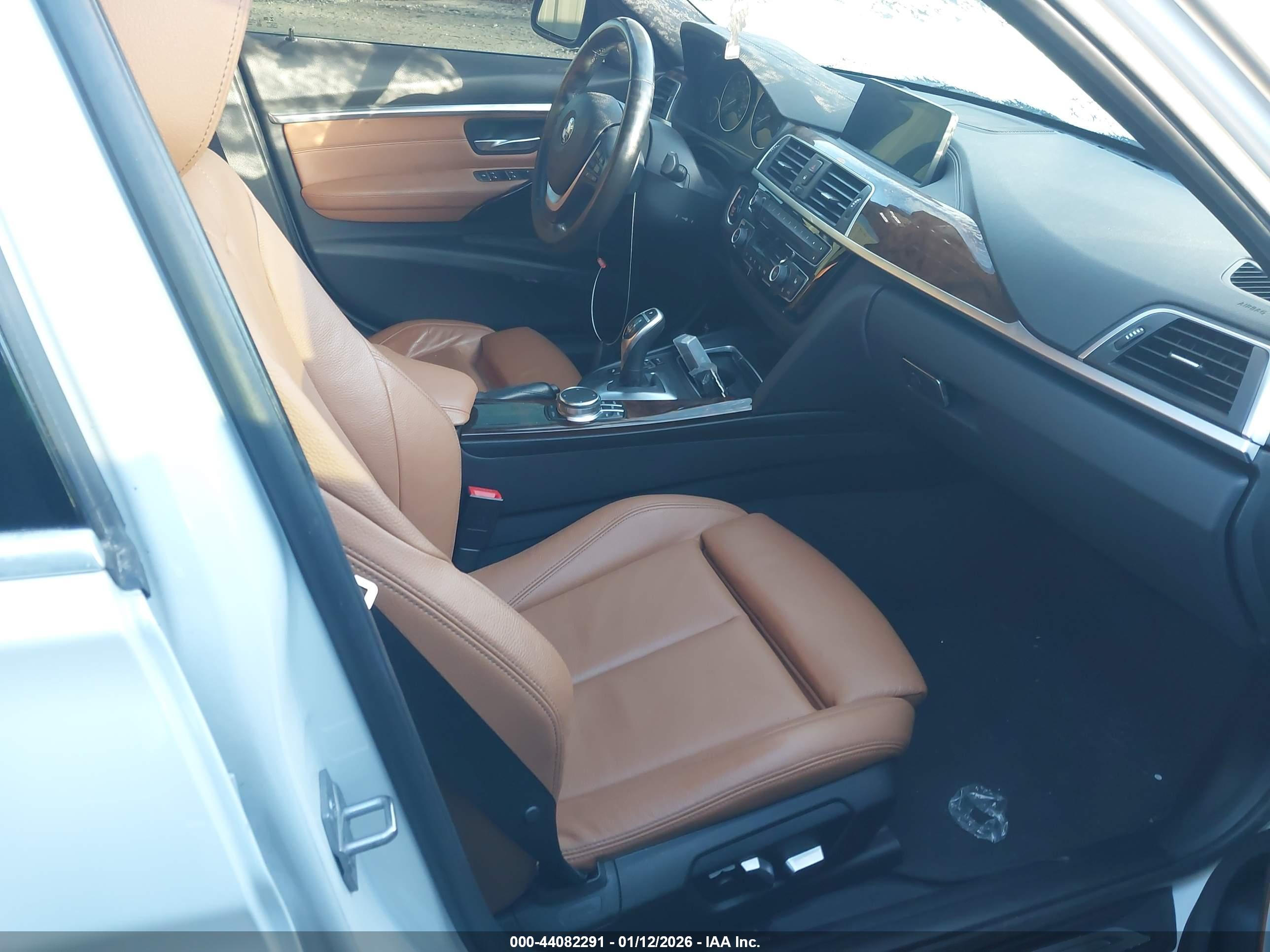 BMW 340I image 5