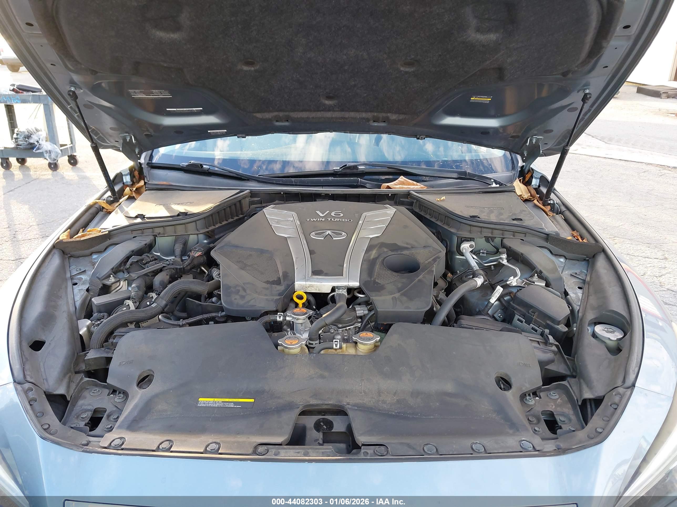 INFINITI Q50 image 10