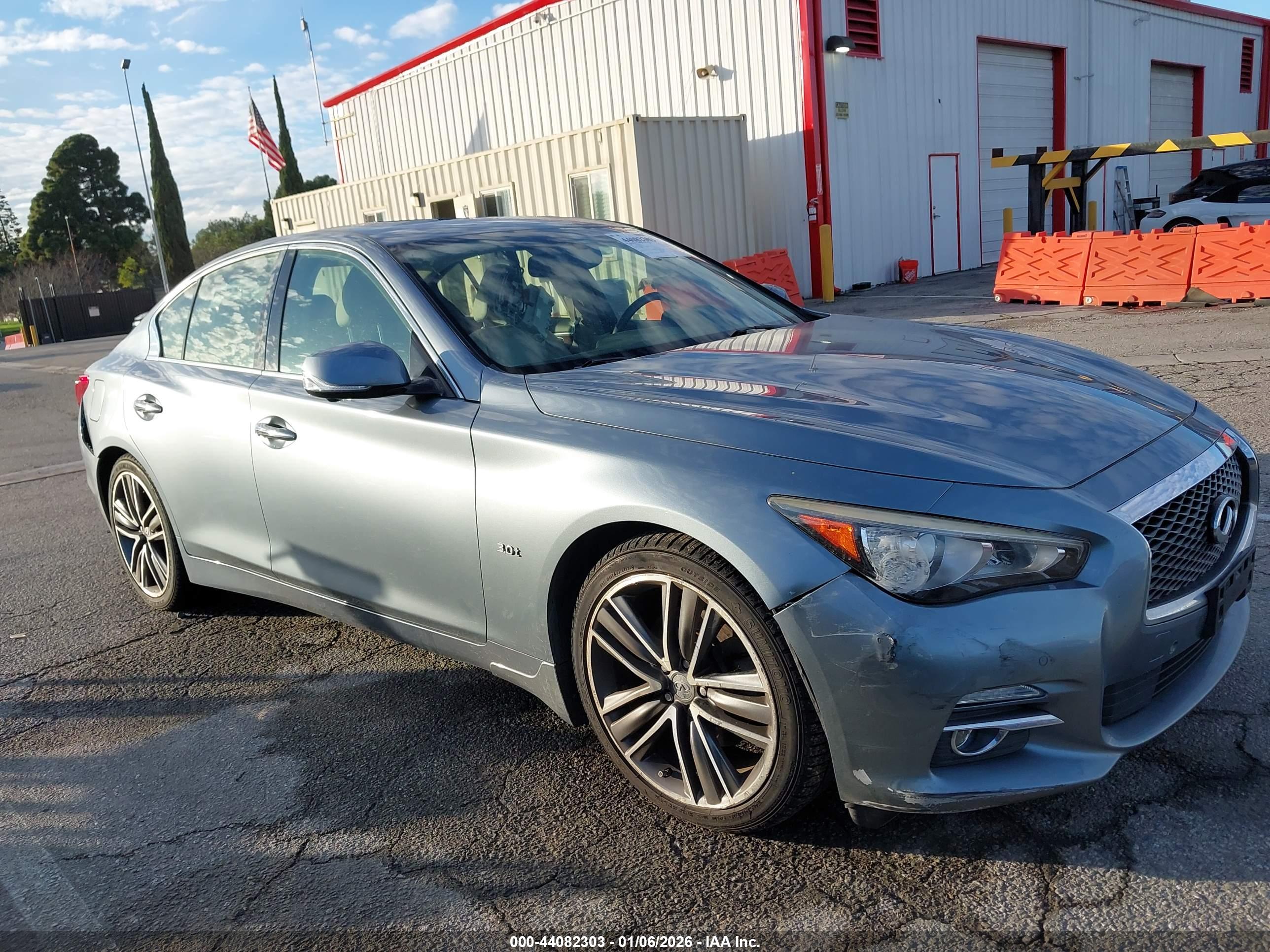 INFINITI Q50 image 6
