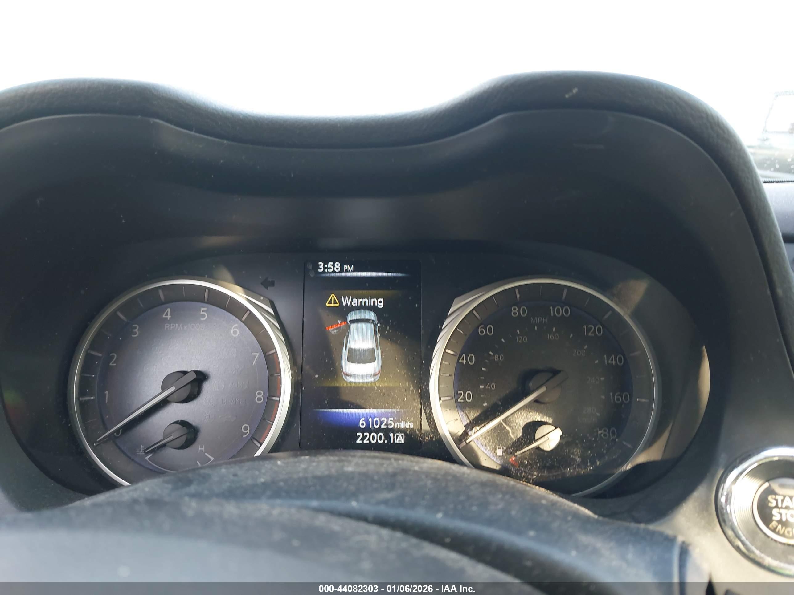 INFINITI Q50 image 7