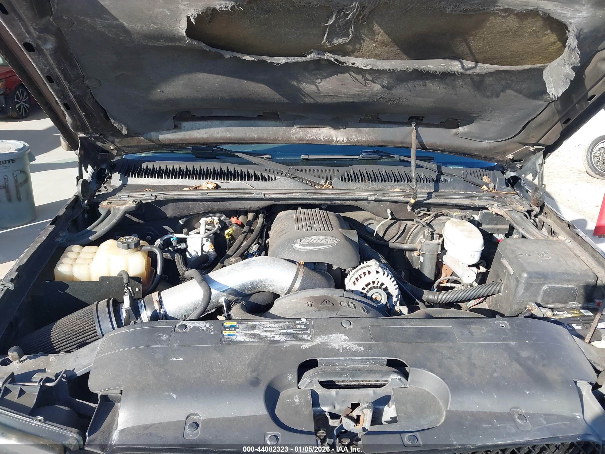CHEVROLET SILVERADO image 10