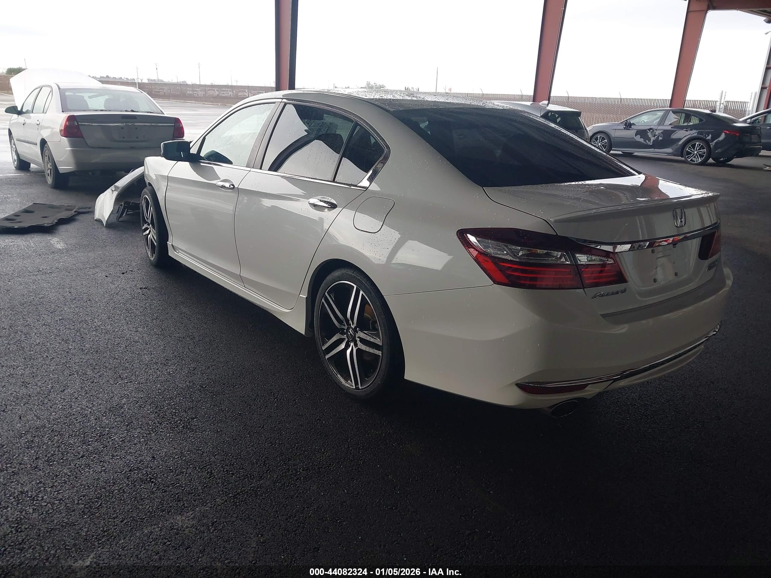 HONDA ACCORD image 3