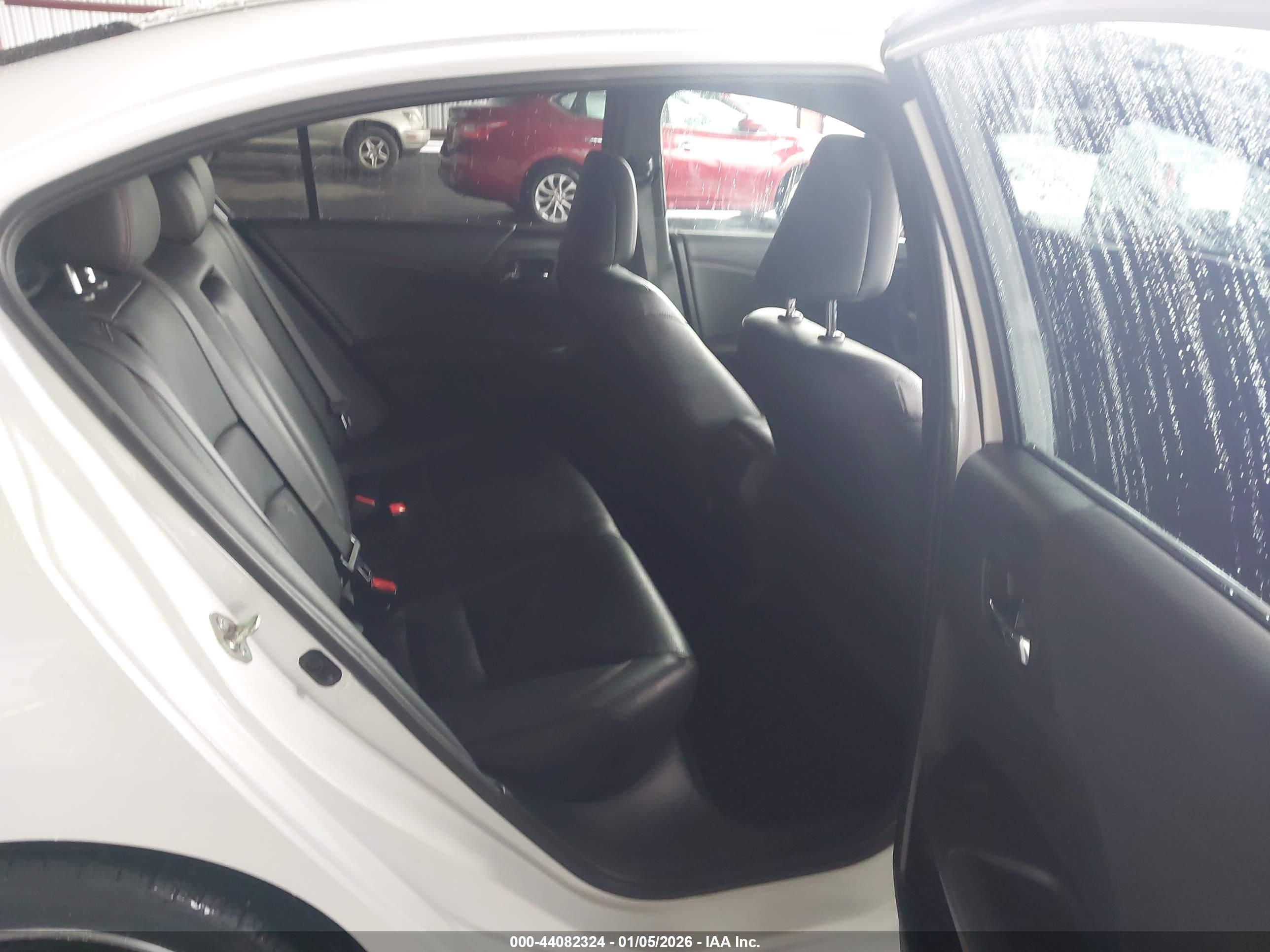 HONDA ACCORD image 8
