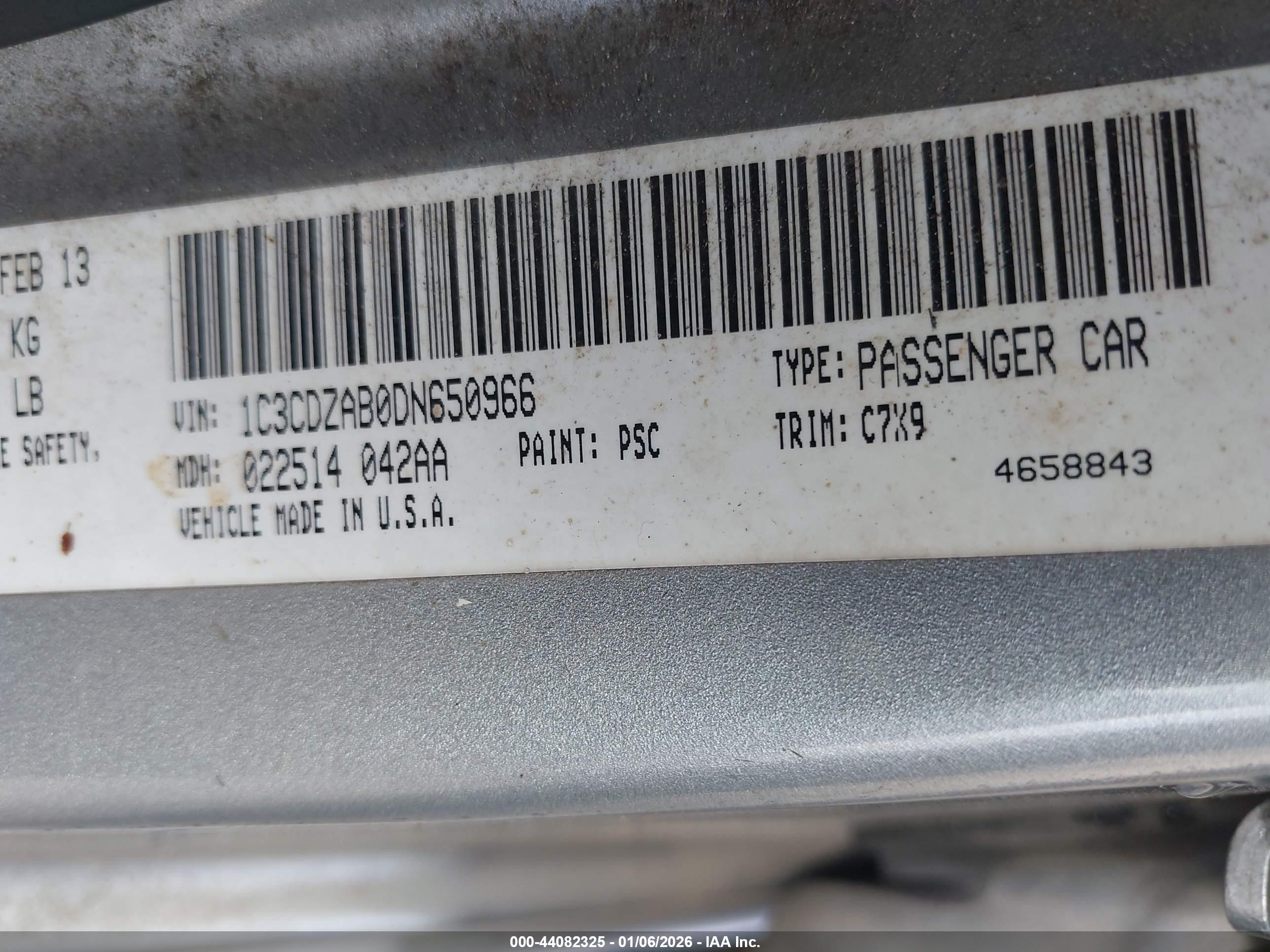 DODGE AVENGER image 9