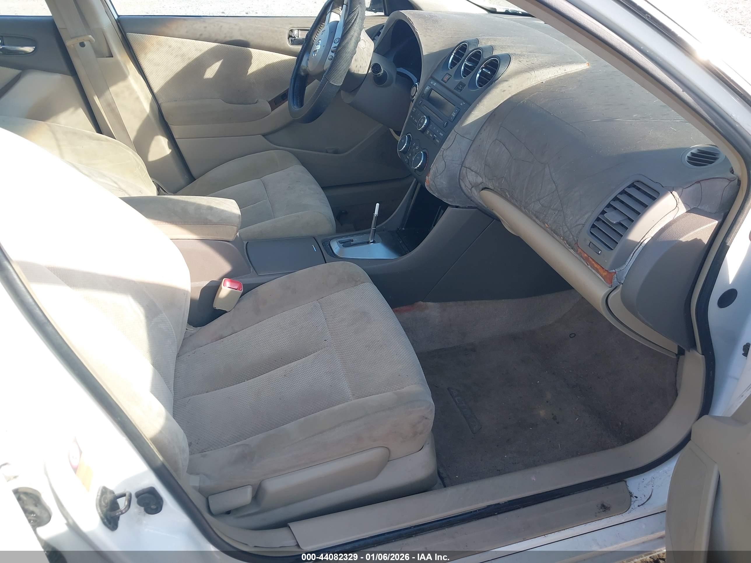 NISSAN ALTIMA image 5
