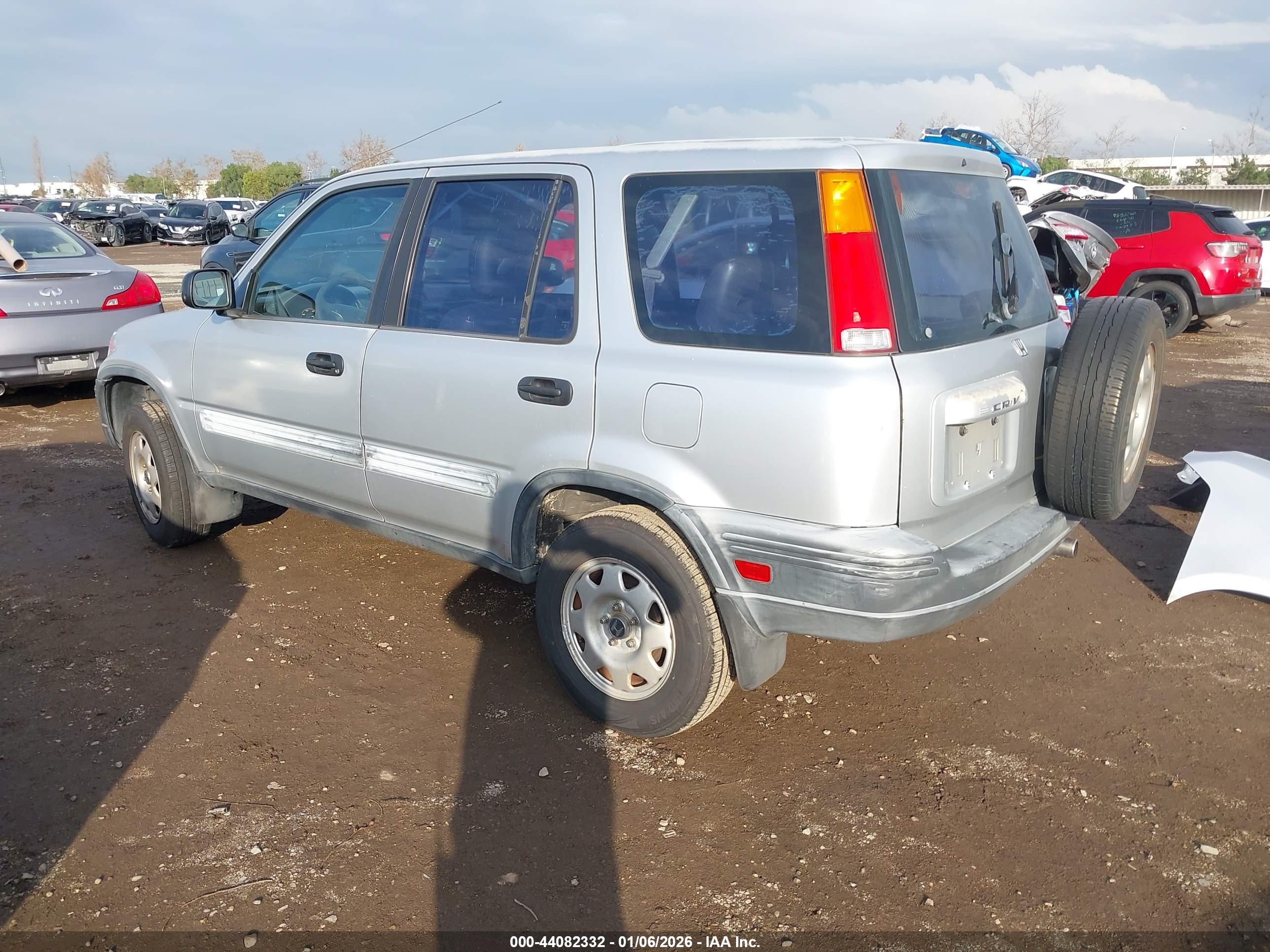 HONDA CR-V image 3