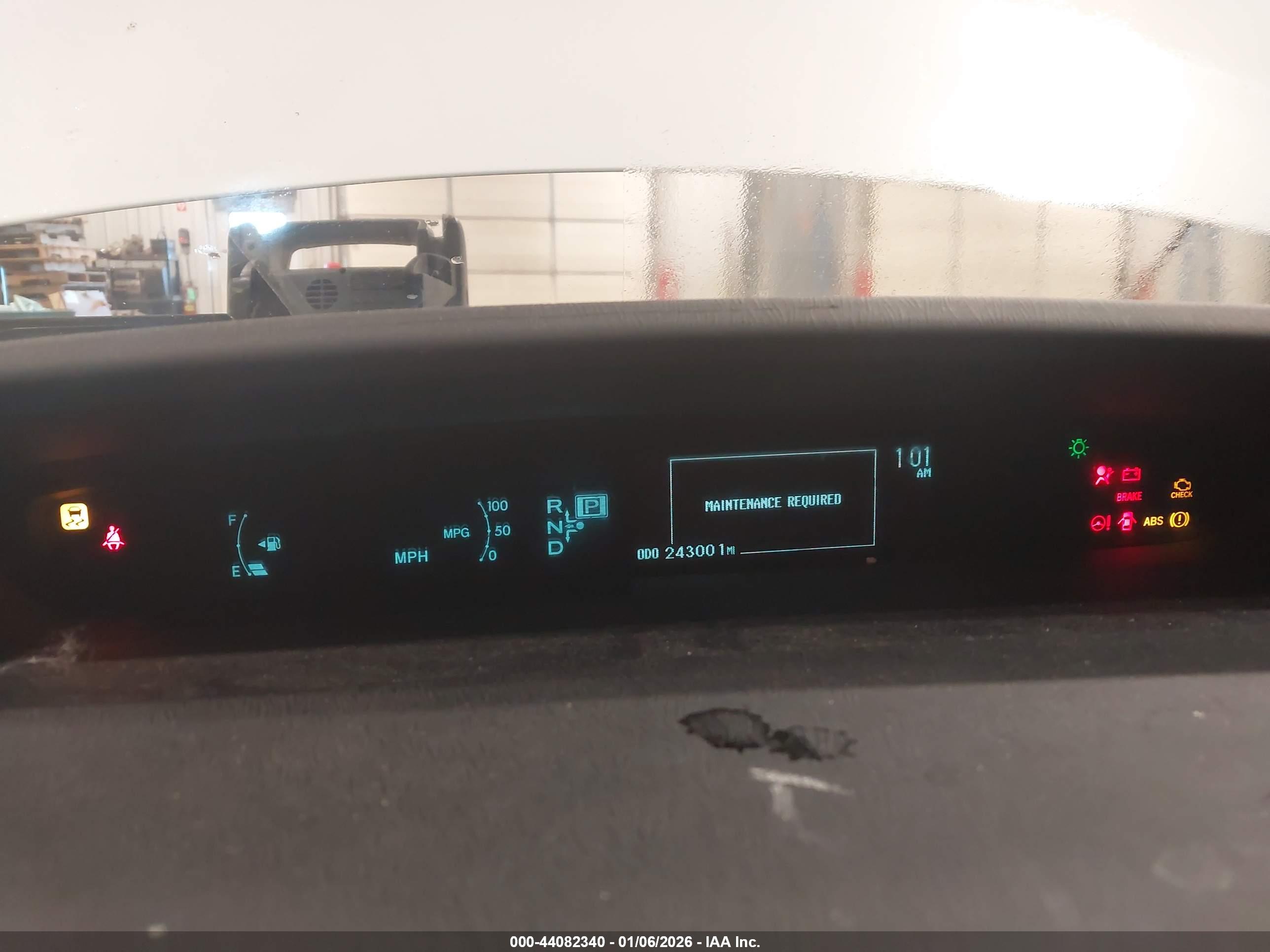 TOYOTA PRIUS image 7