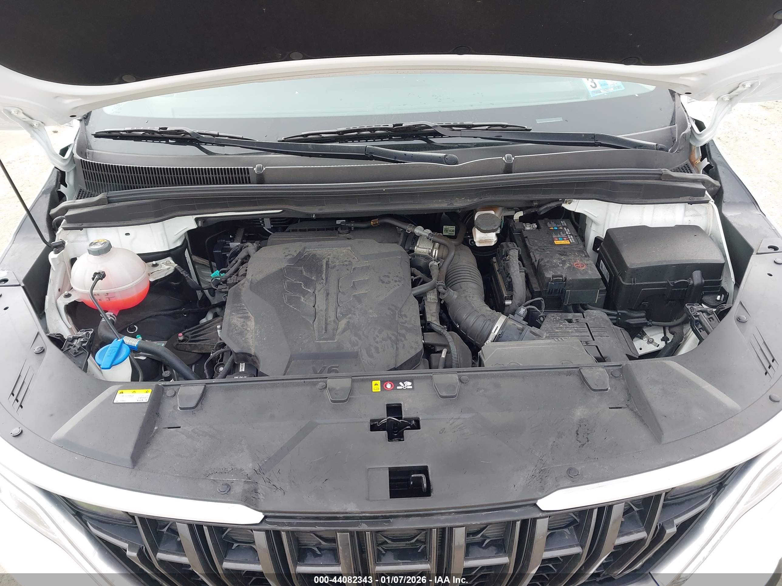 KIA CARNIVAL image 10