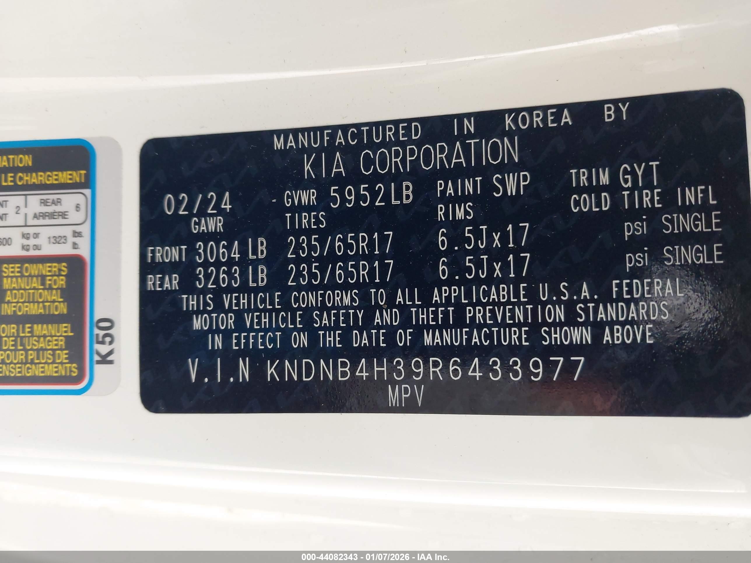 KIA CARNIVAL image 9