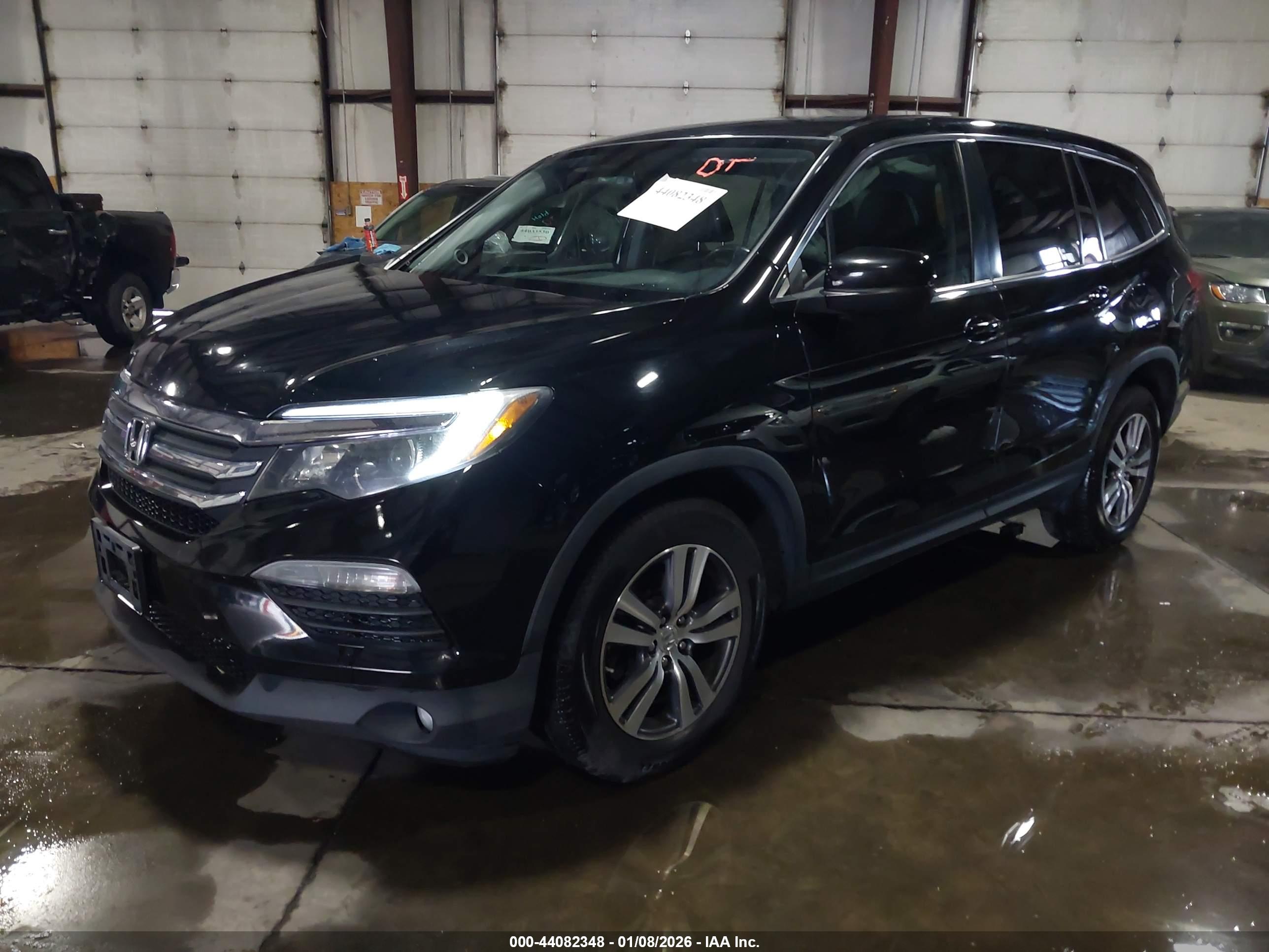 HONDA PILOT image 2