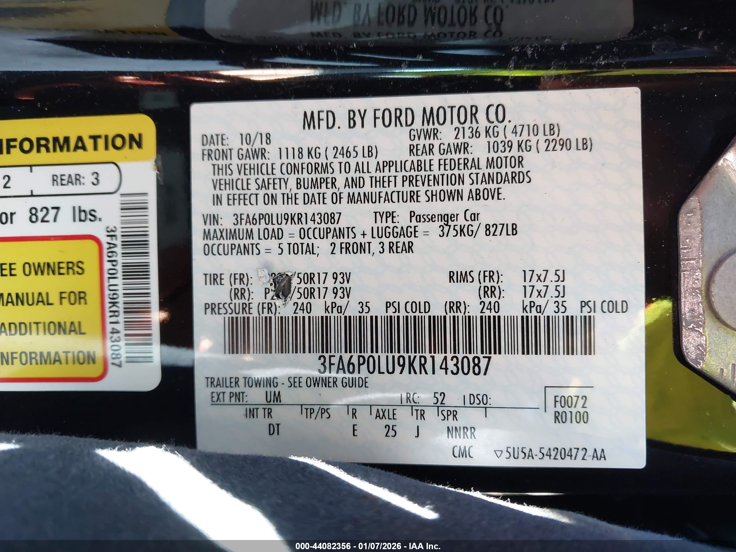 FORD FUSION image 9