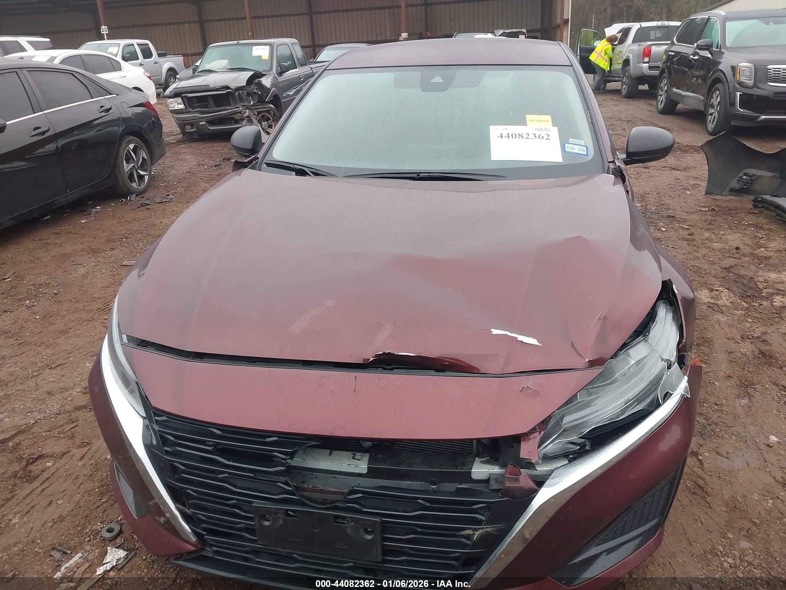 NISSAN ALTIMA image 6