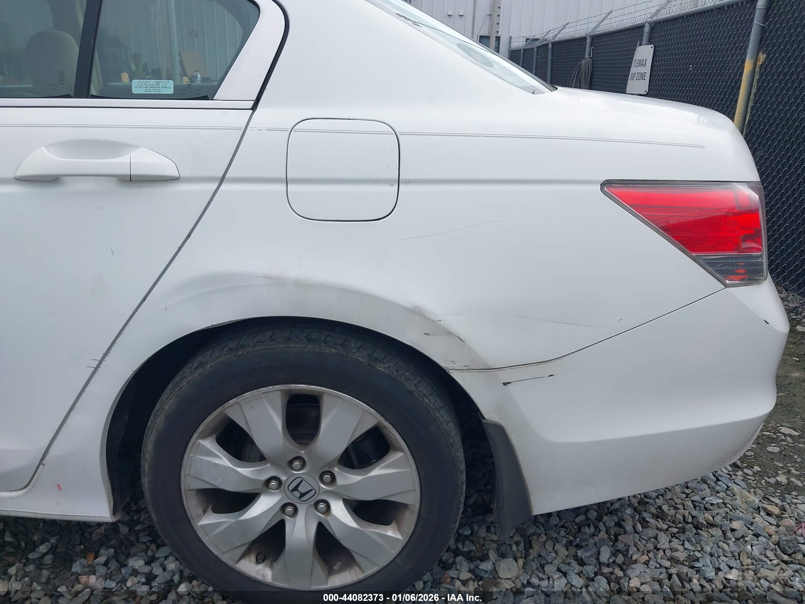 HONDA ACCORD image 6