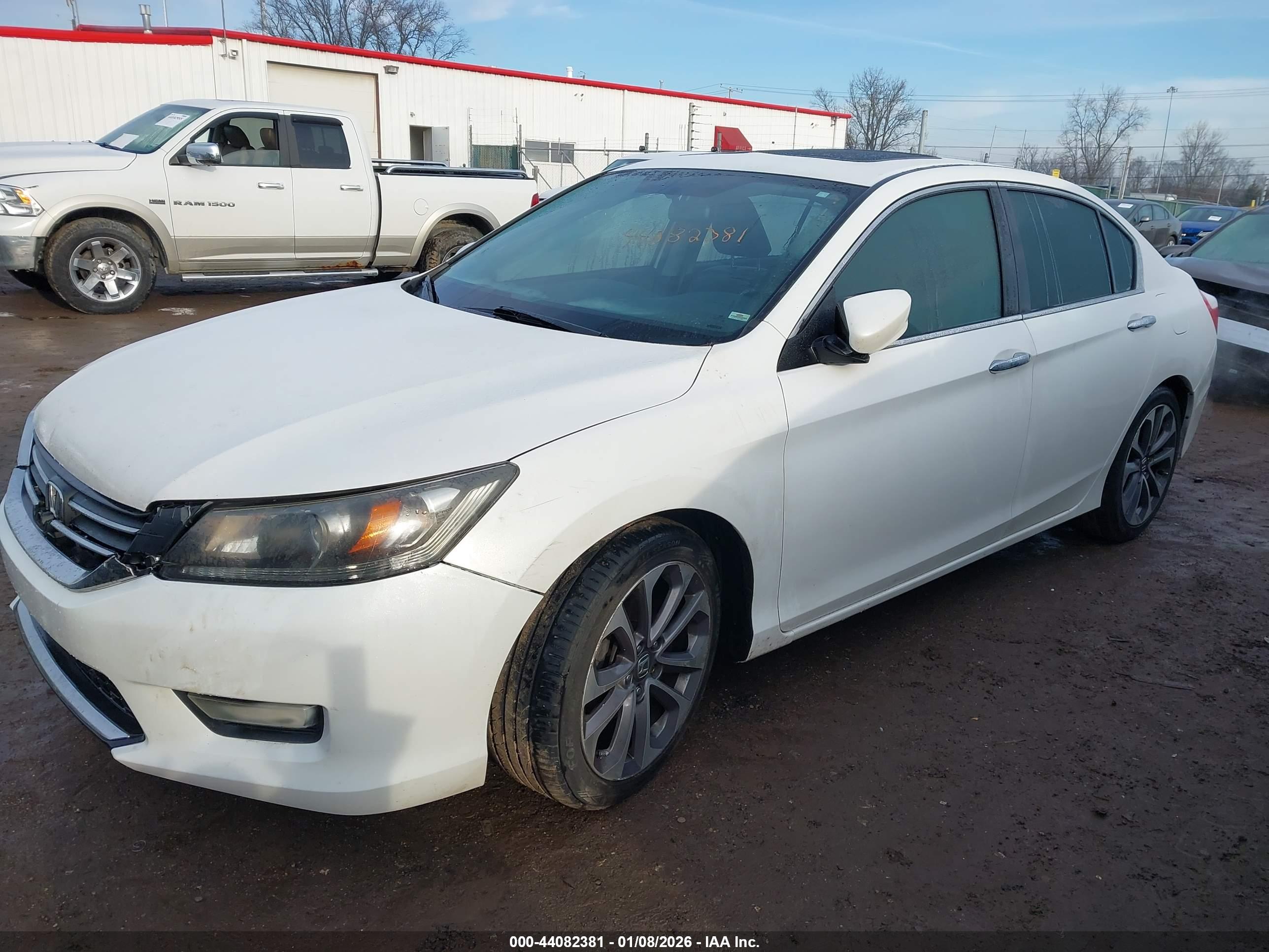 HONDA ACCORD image 2