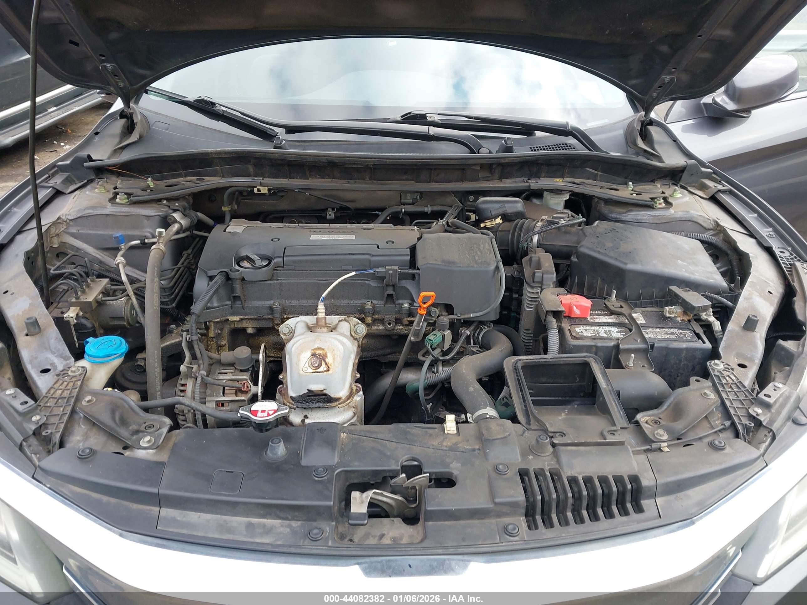 HONDA ACCORD image 10